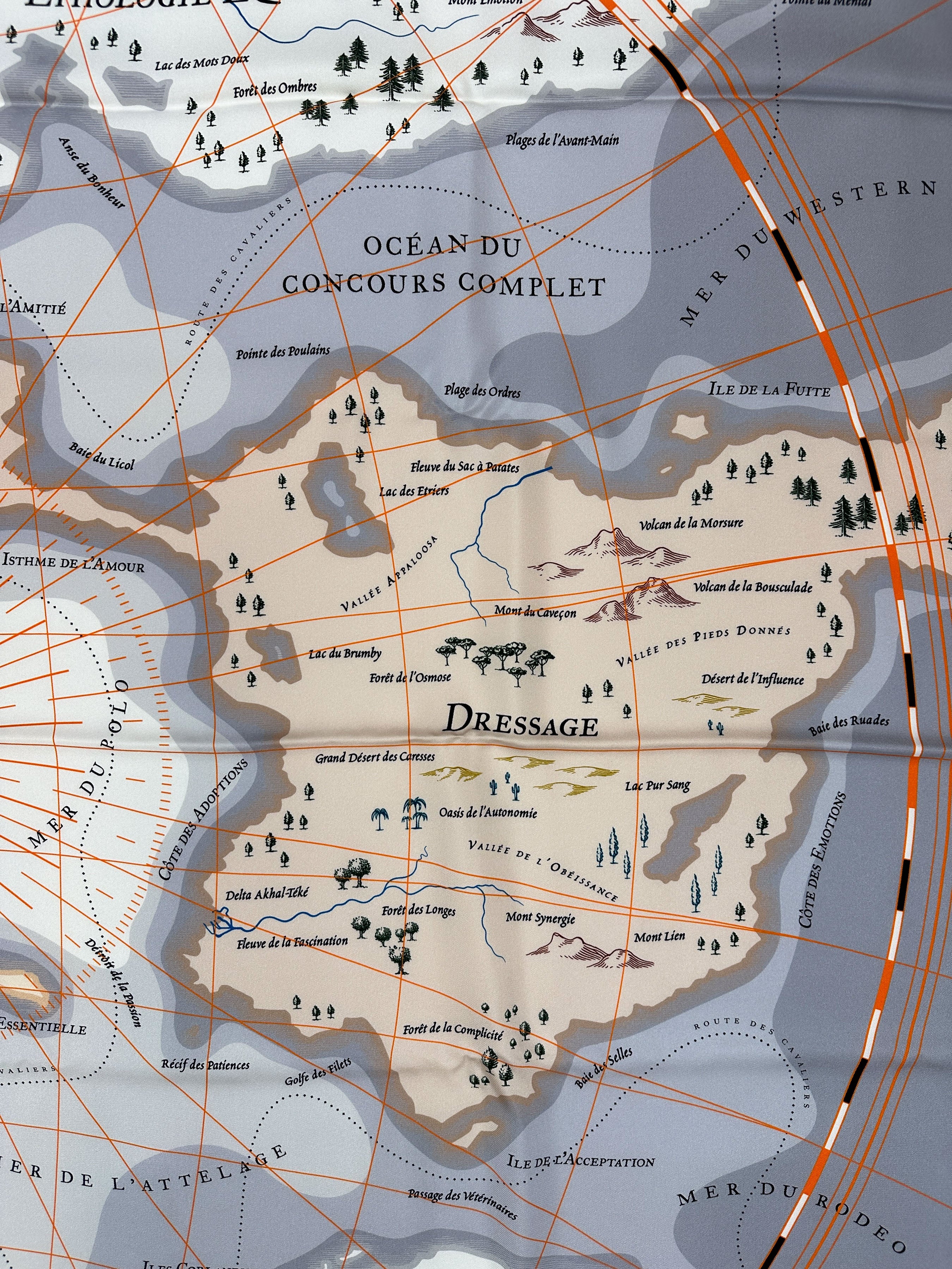 Hermès Planisphere d'un Monde Equestre Silk 140