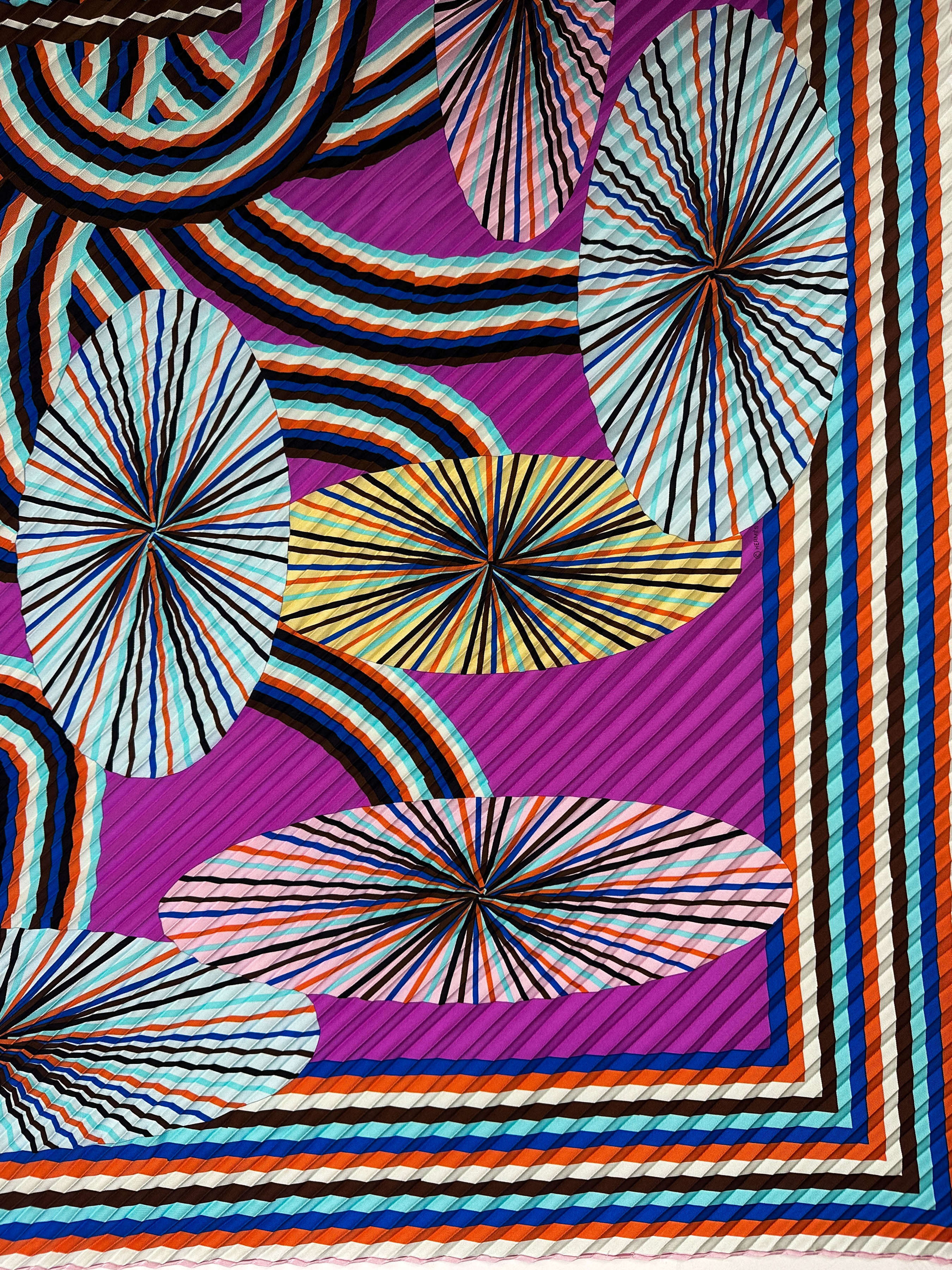 Hermès Flores Del Este Silk Plissé 140