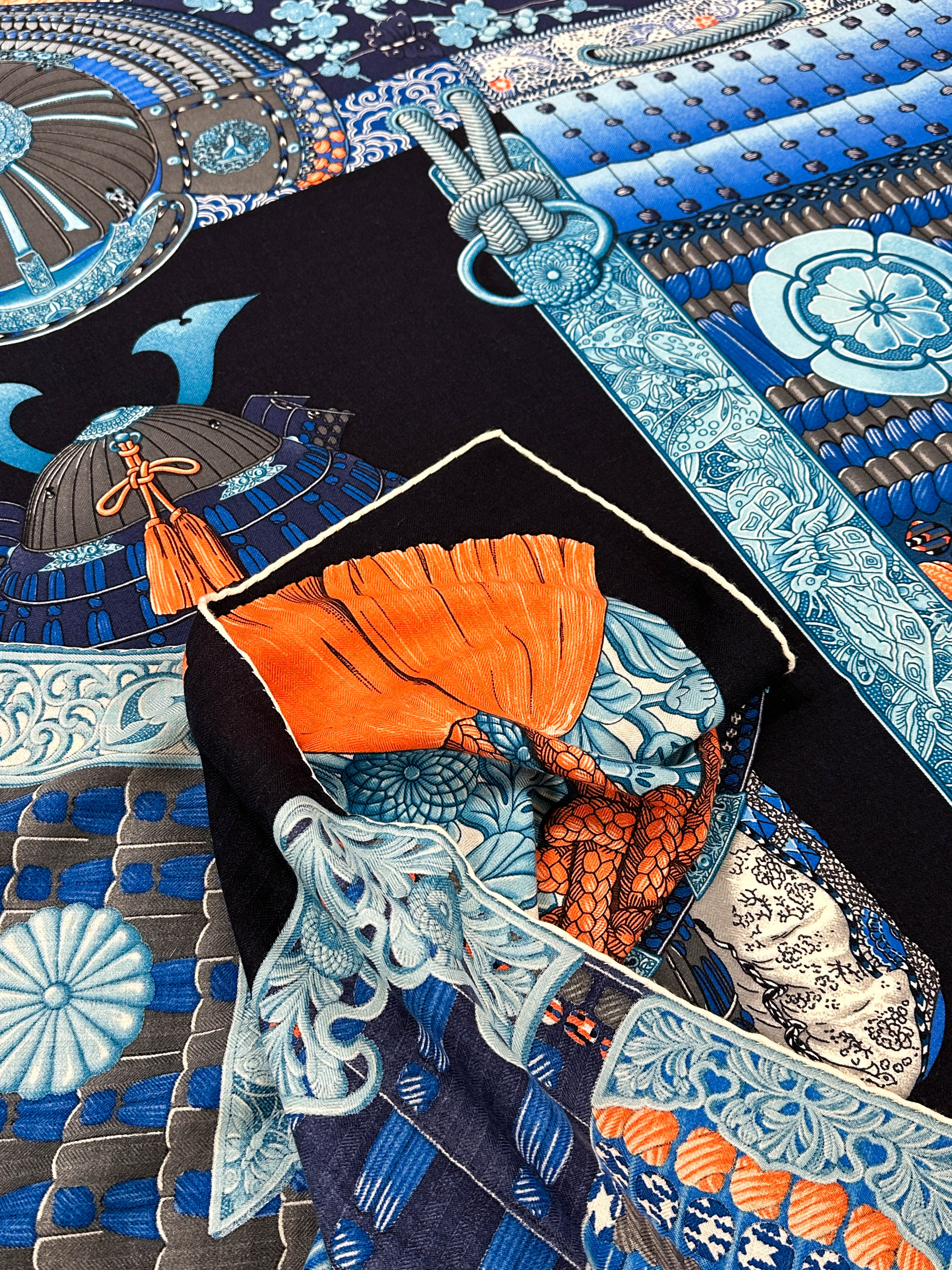 Hermès Parures de Samourais Cashmere Silk 140