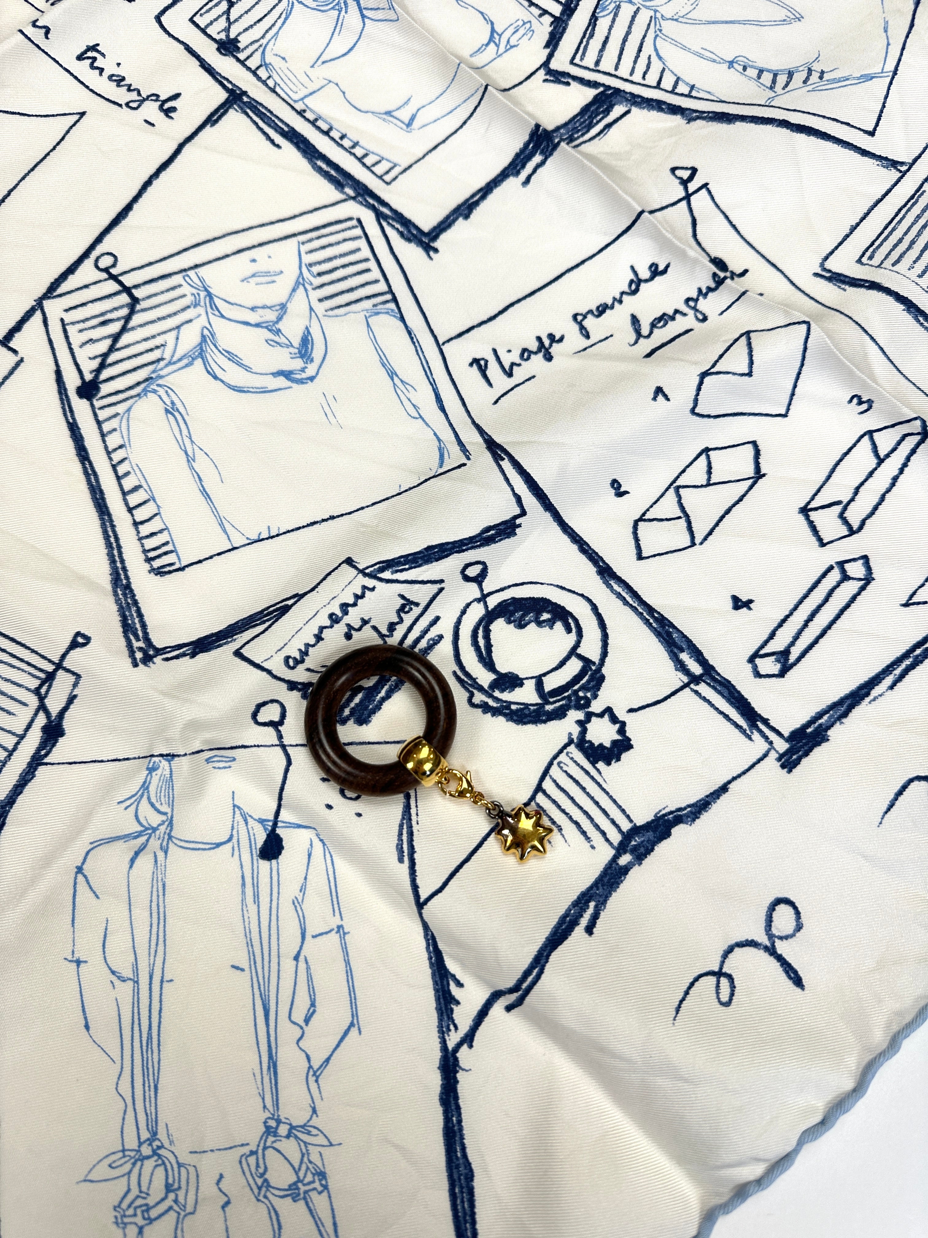 Hermès Wooden Scarf Ring