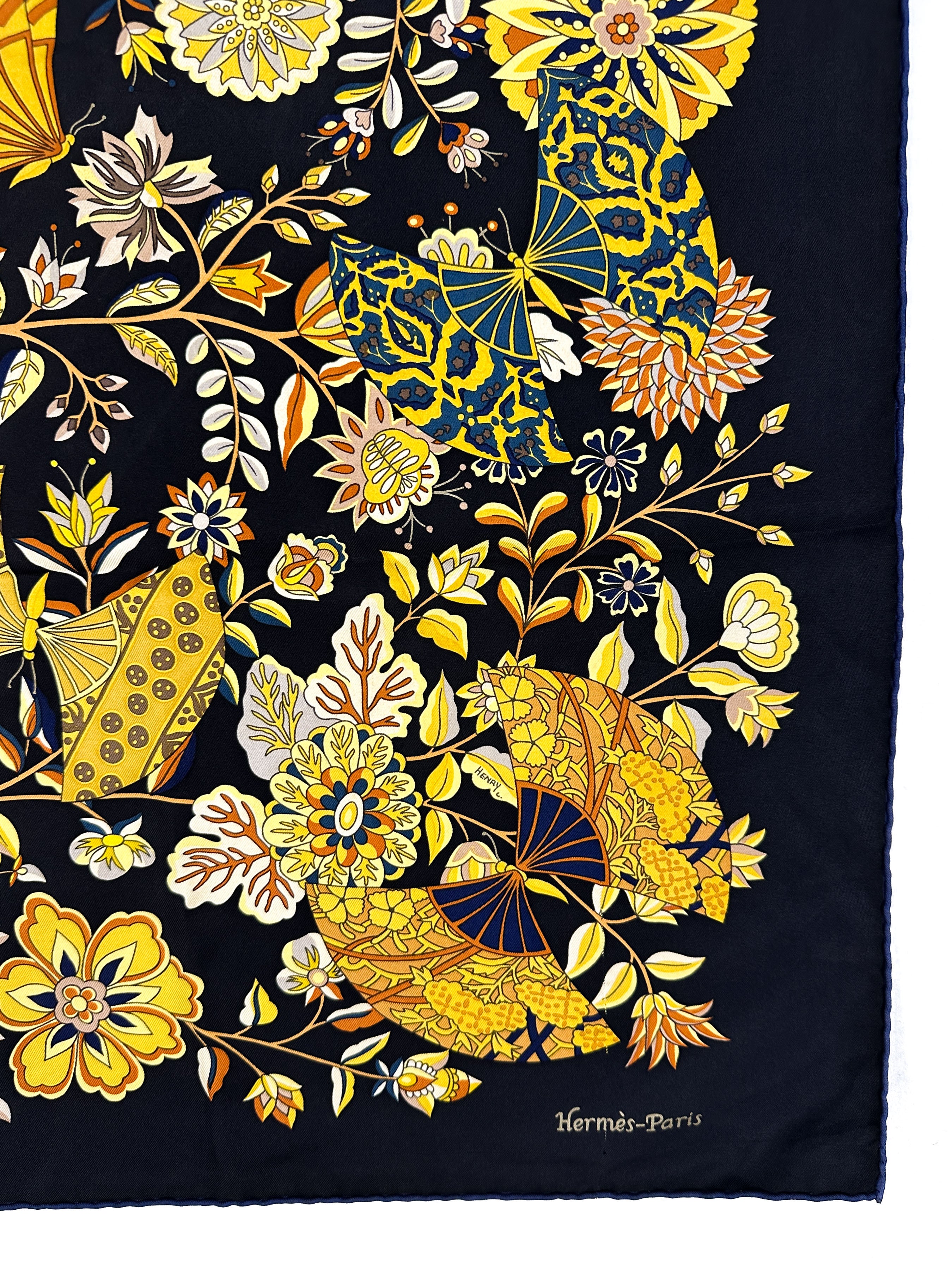 Hermès Fleurs et Papillons de Tissus 90