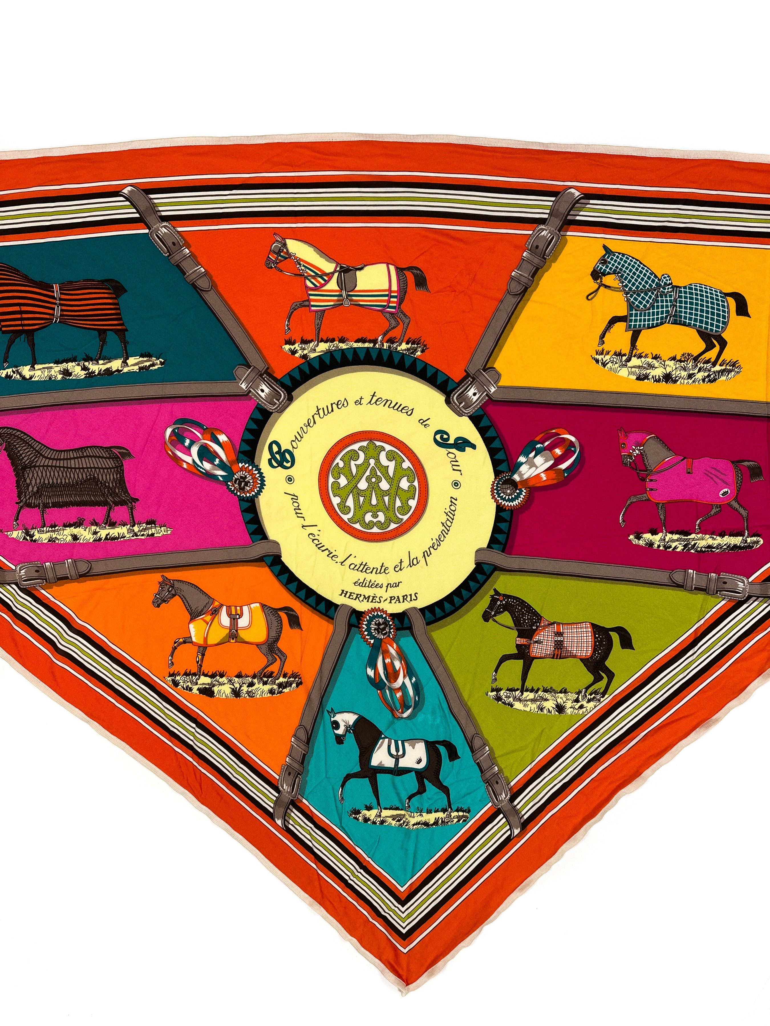 Hermès Couvertures et Tenues de Jour Jersey Silk Triangle