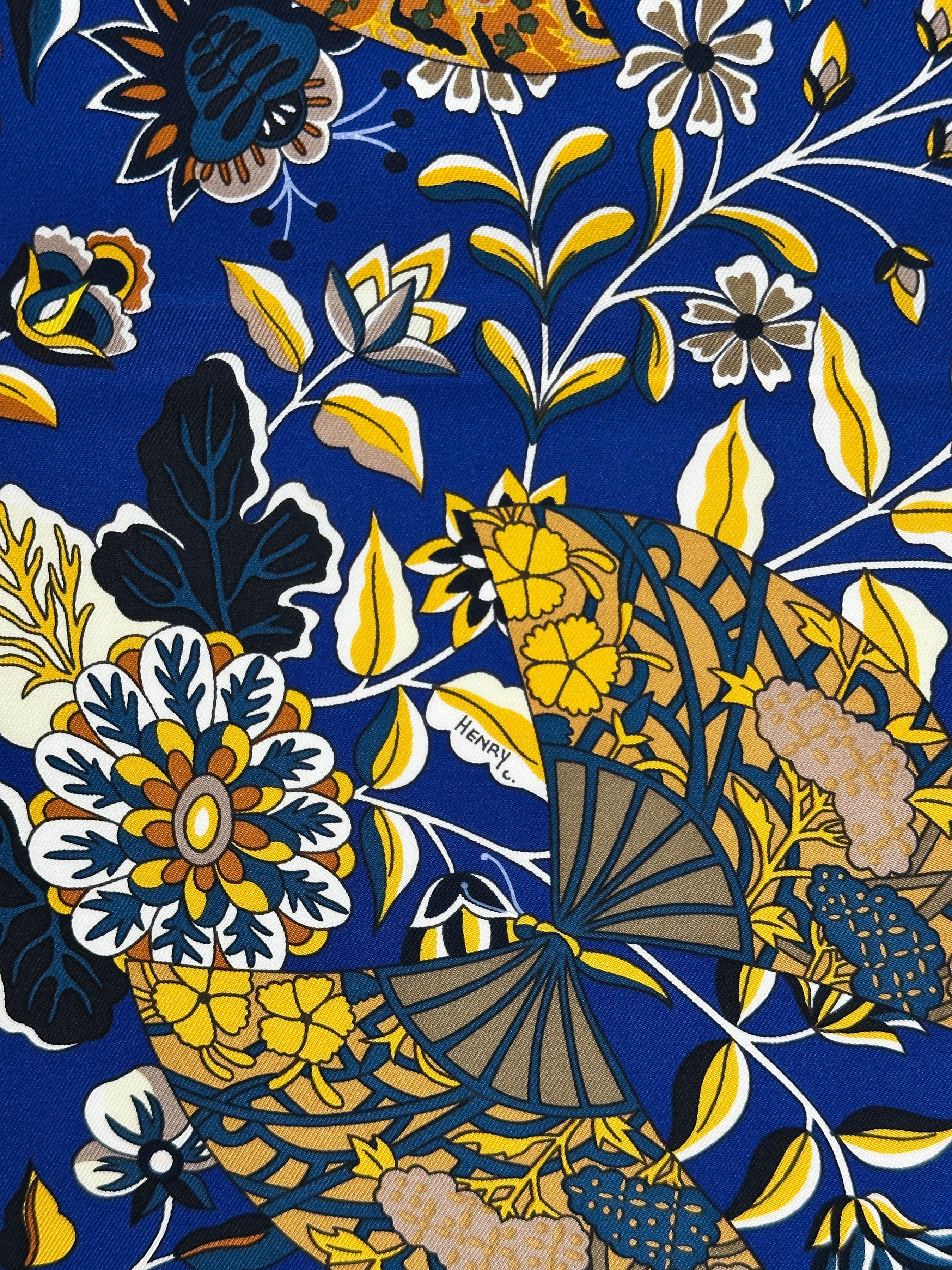 Hermès Fleurs et Papillons de Tissus 90