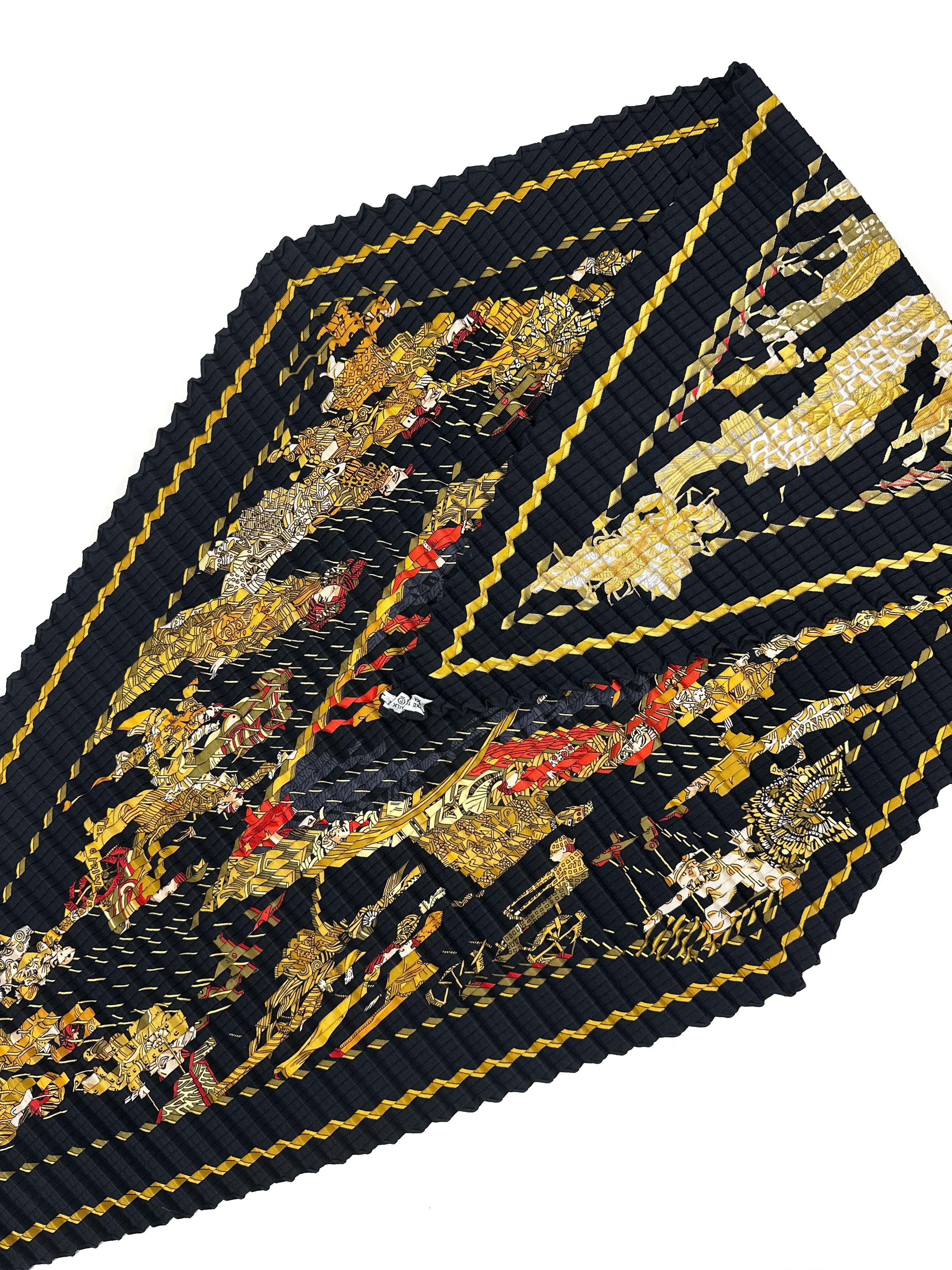 Hermès Le Temps des Marionnettes Mosaic Plissé 90