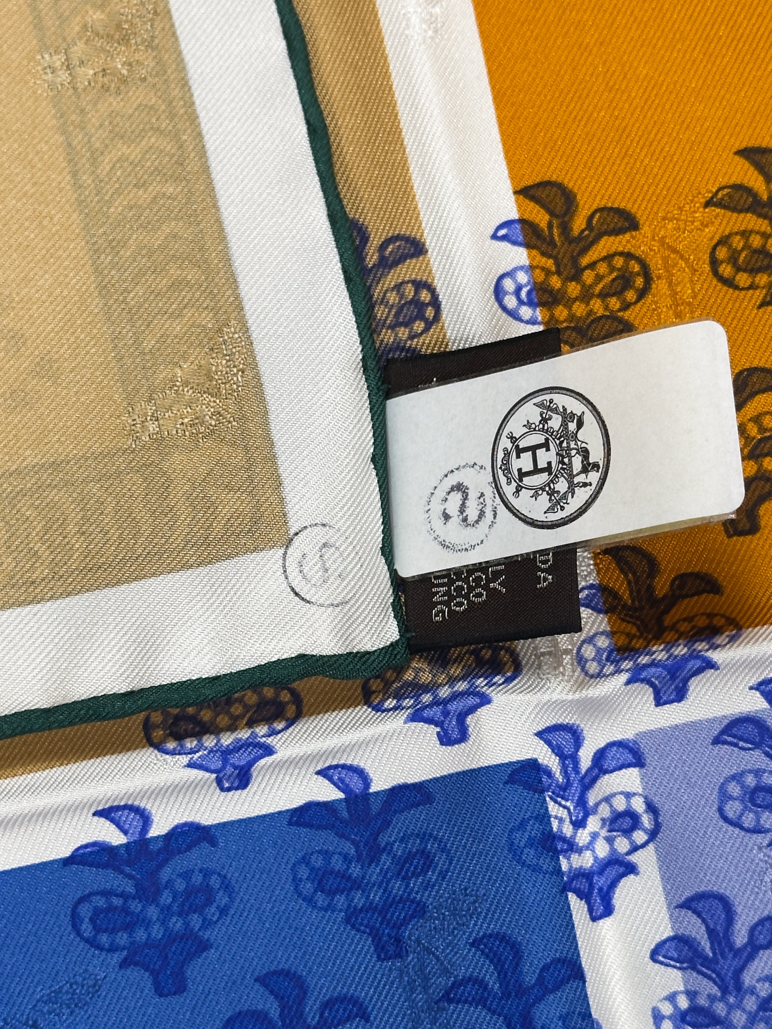 Hermès Quadrige Galon Quadri au Bloc Jacquard 90
