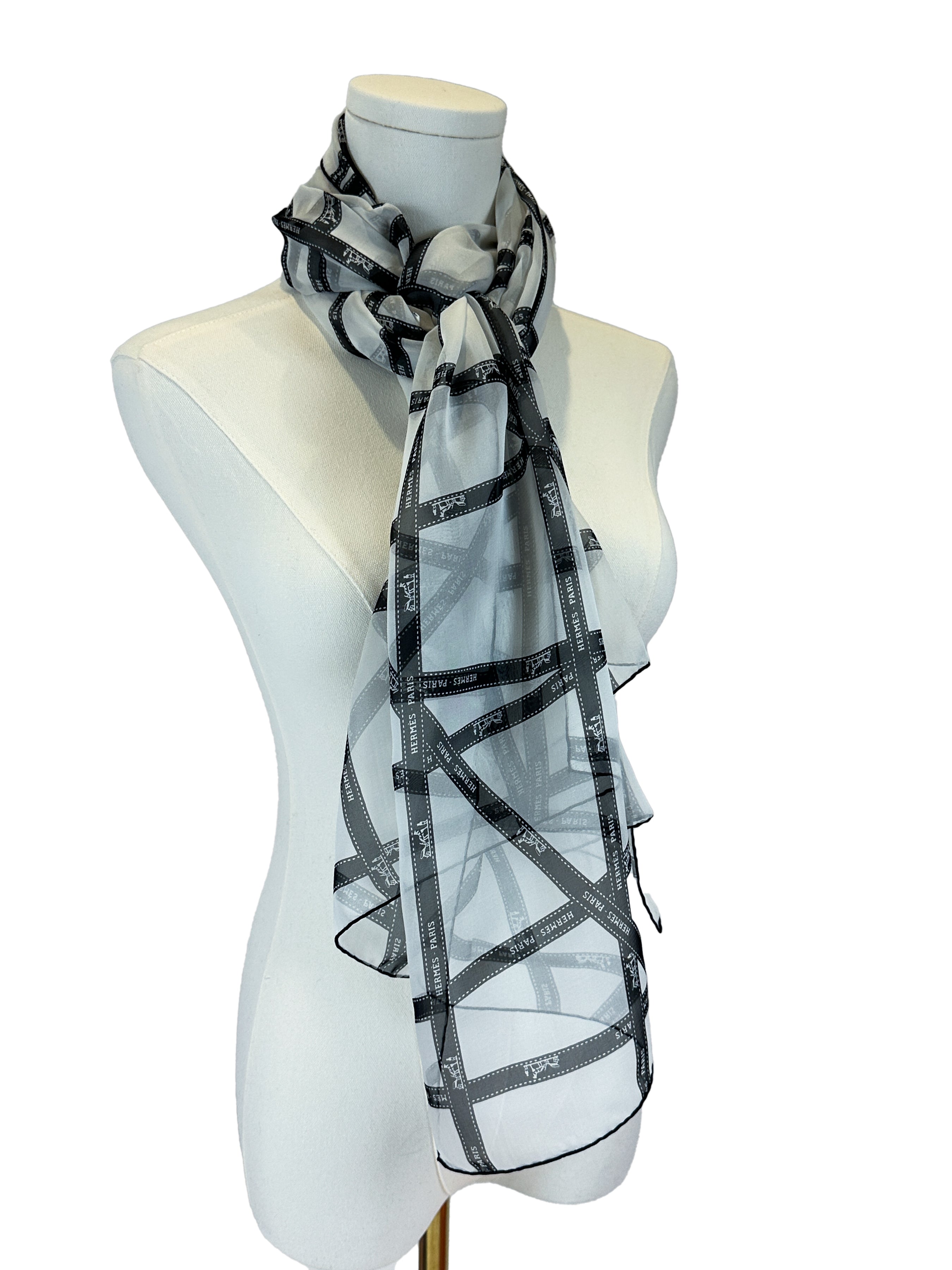 Hermès Bolduc Mousseline Shawl