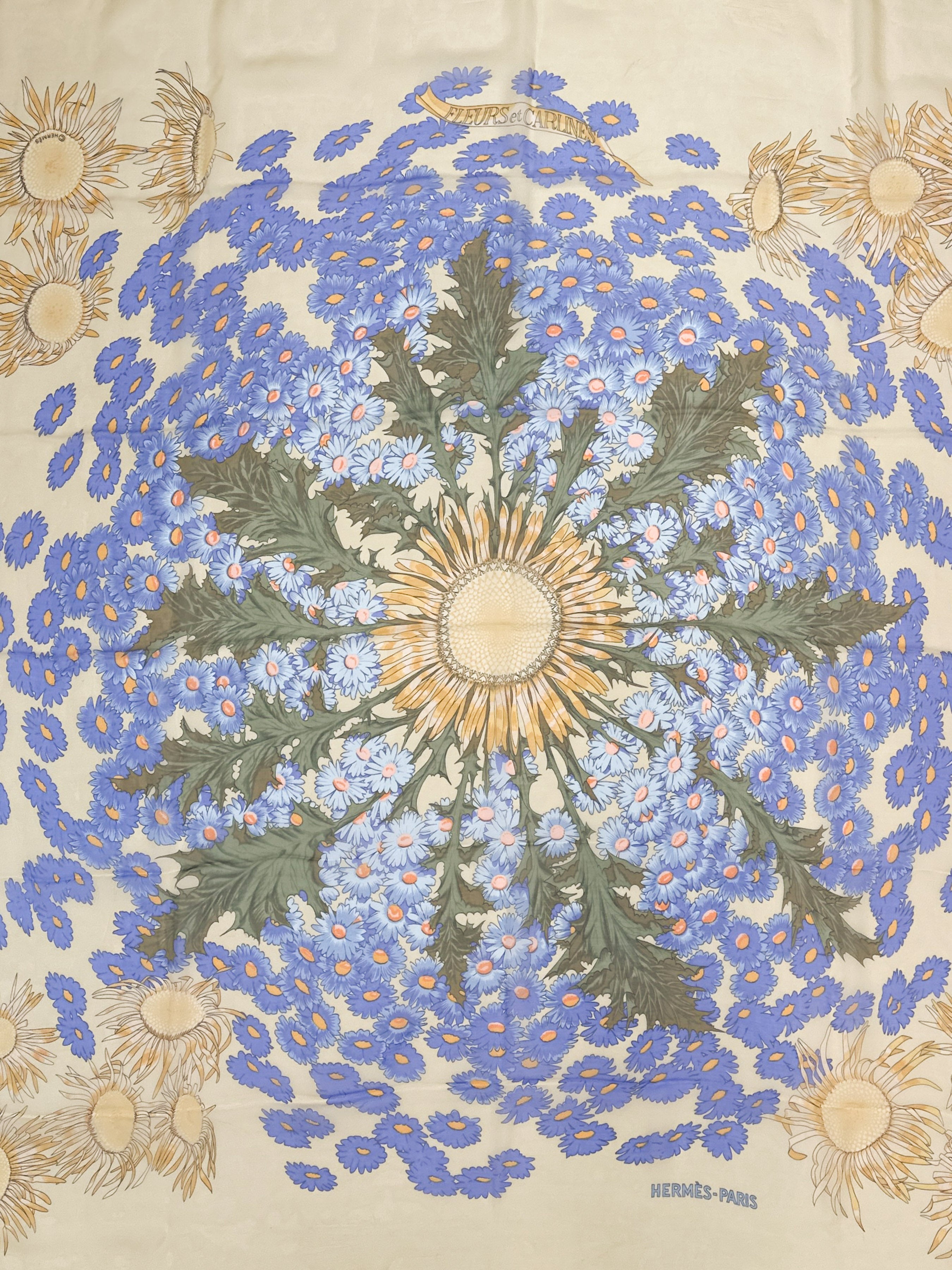 Hermès Fleurs et Carlines Mousseline 90