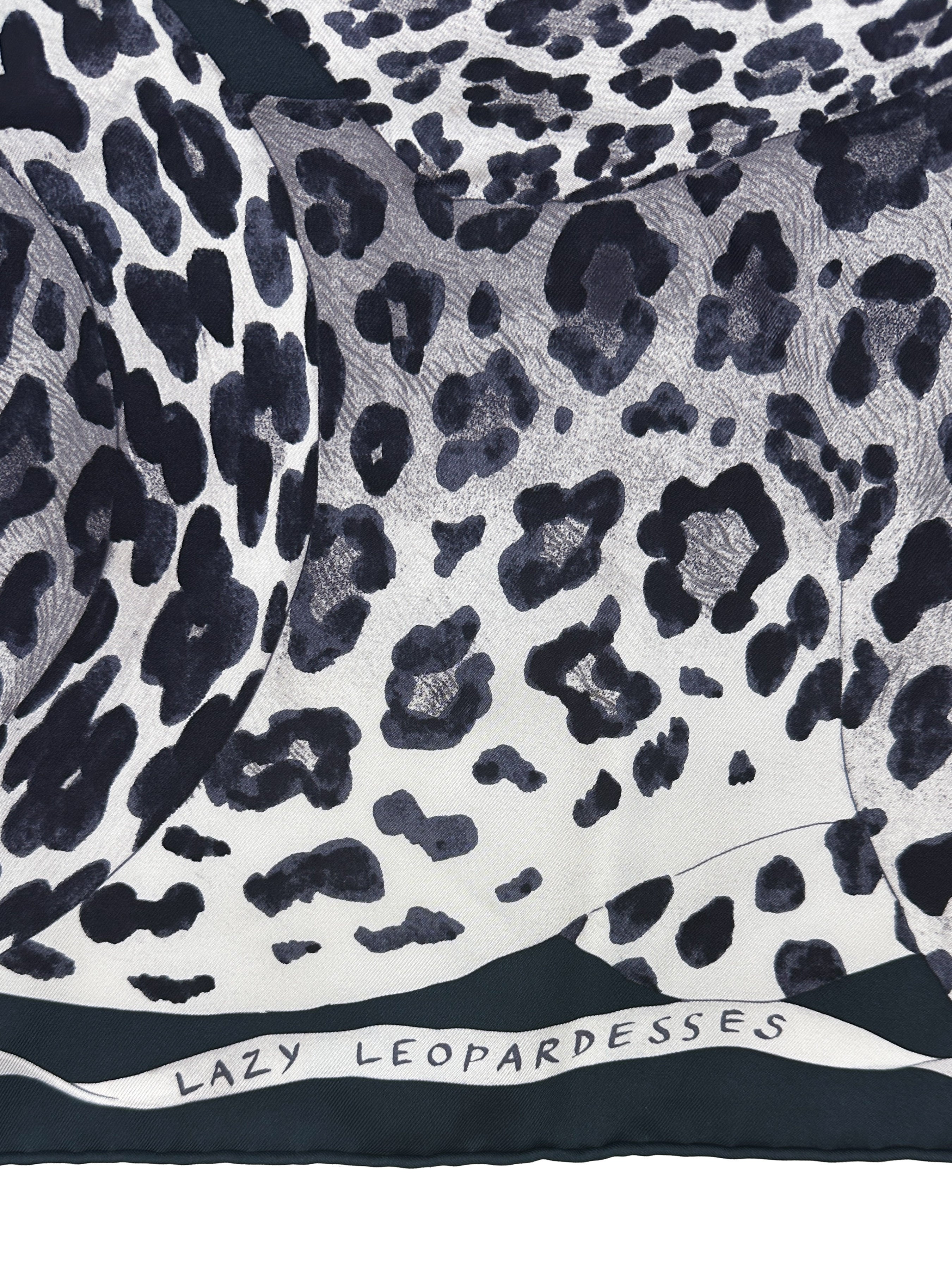Hermès Lazy Leopardesses 90