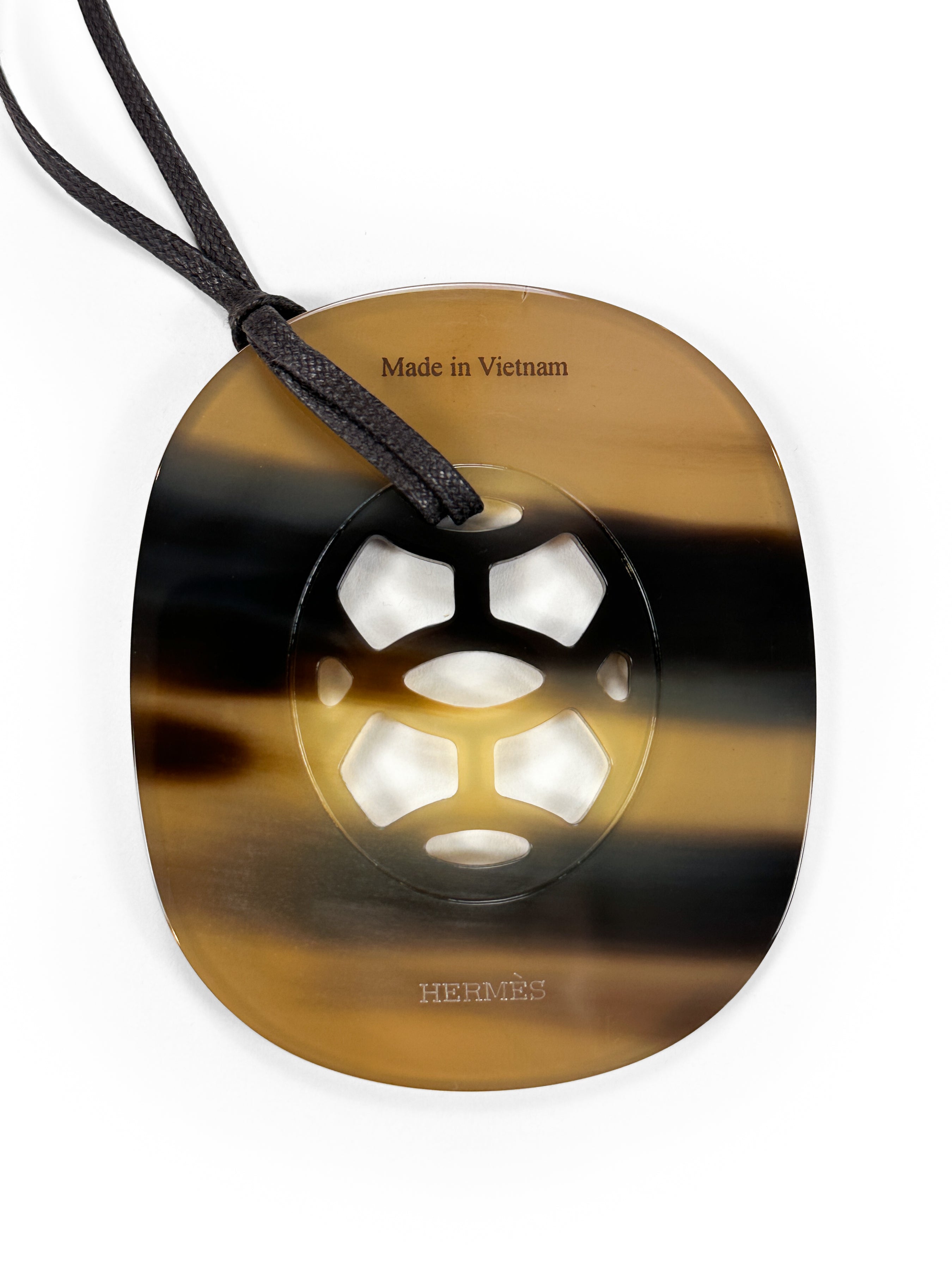 Hermès La Ligne Corne et Laque GM Necklace