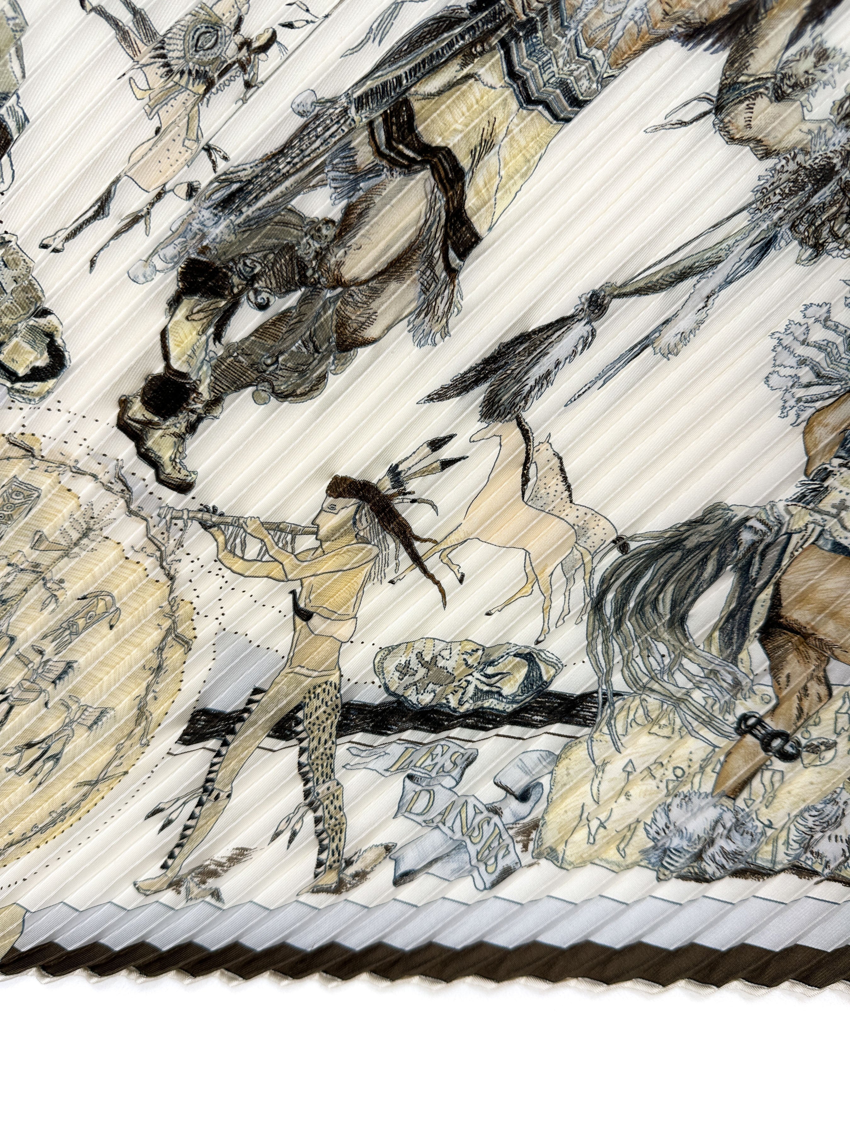 Hermès Les Danses des Indiens Plissé 90