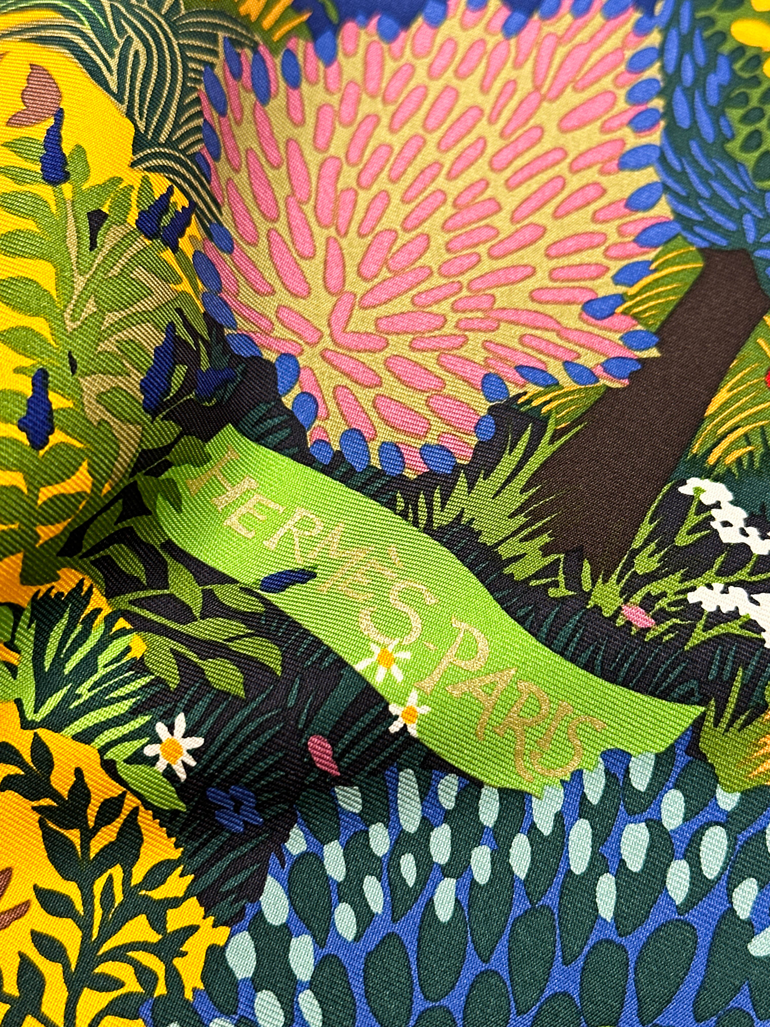 Hermès Dans un Jardin Anglais 90