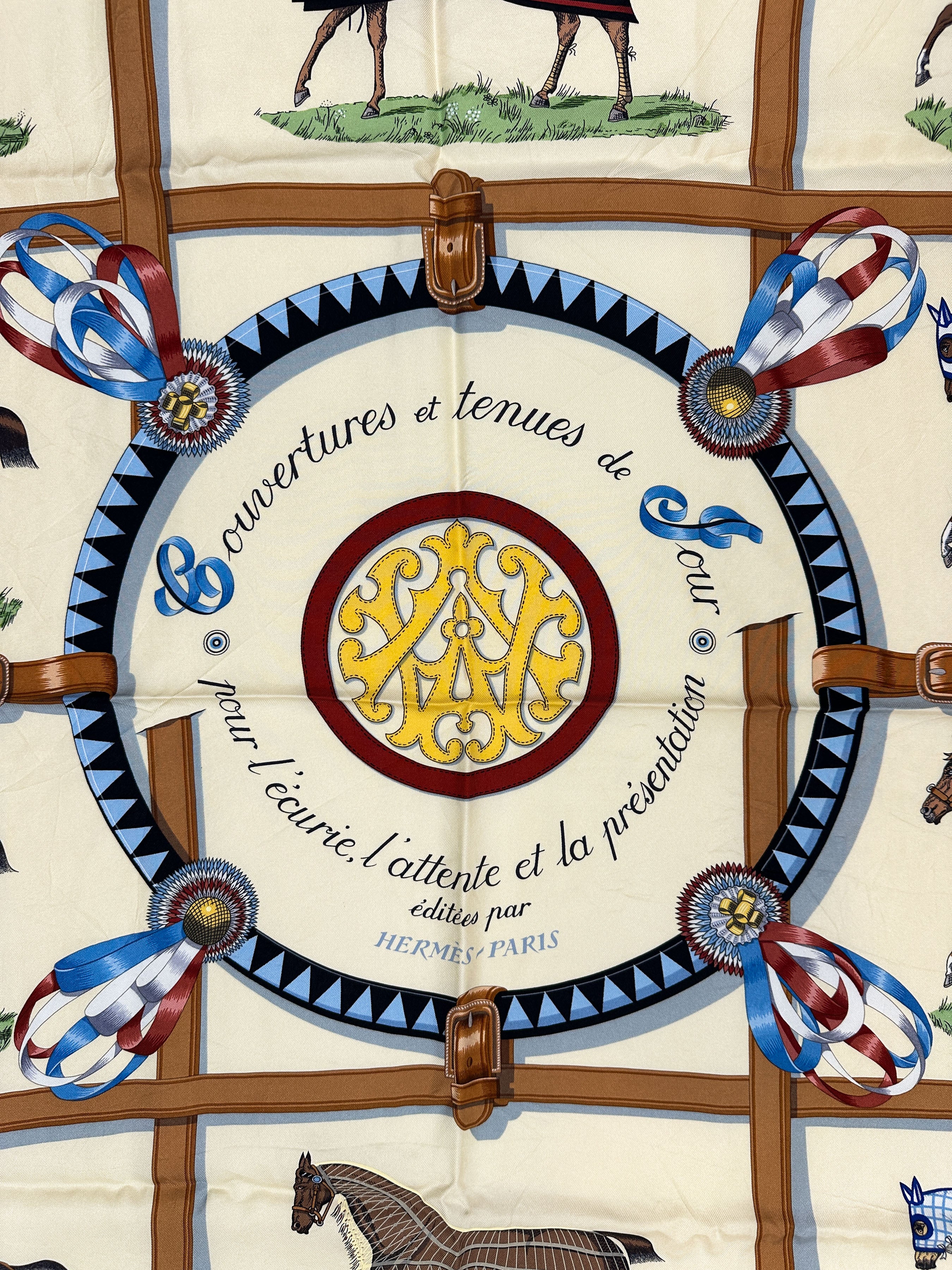 Hermès Couvertures et Tenues de Jour Forever 90