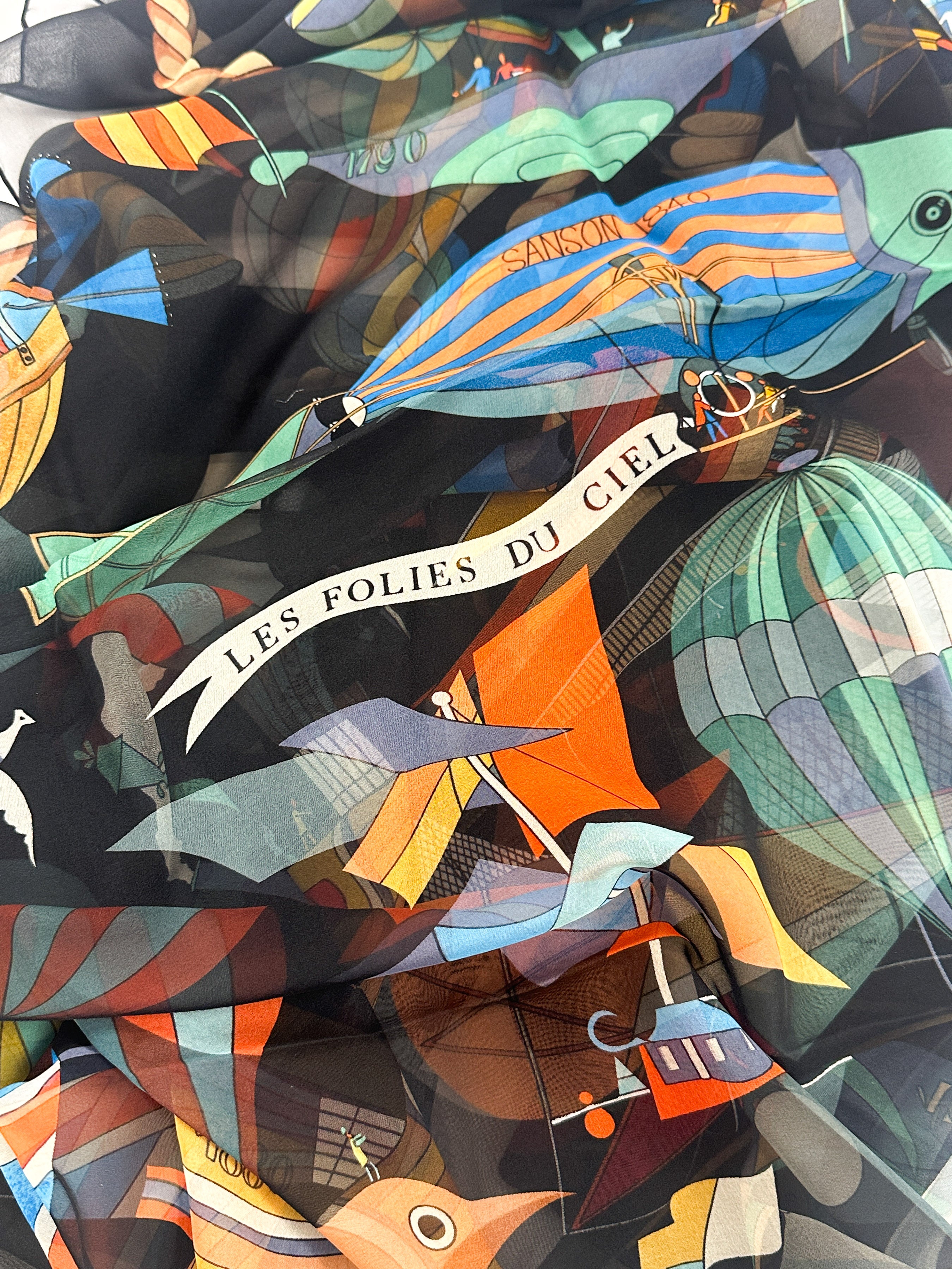 Hermès Folies du Ciel Mousseline 140