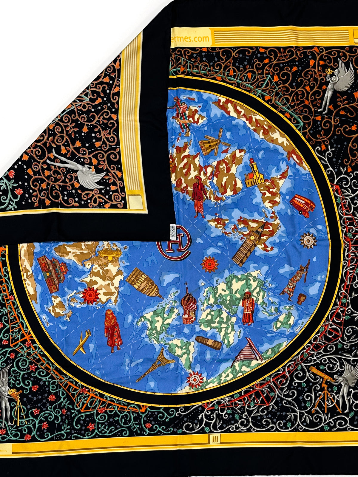 Hermès www.hermes.com 90