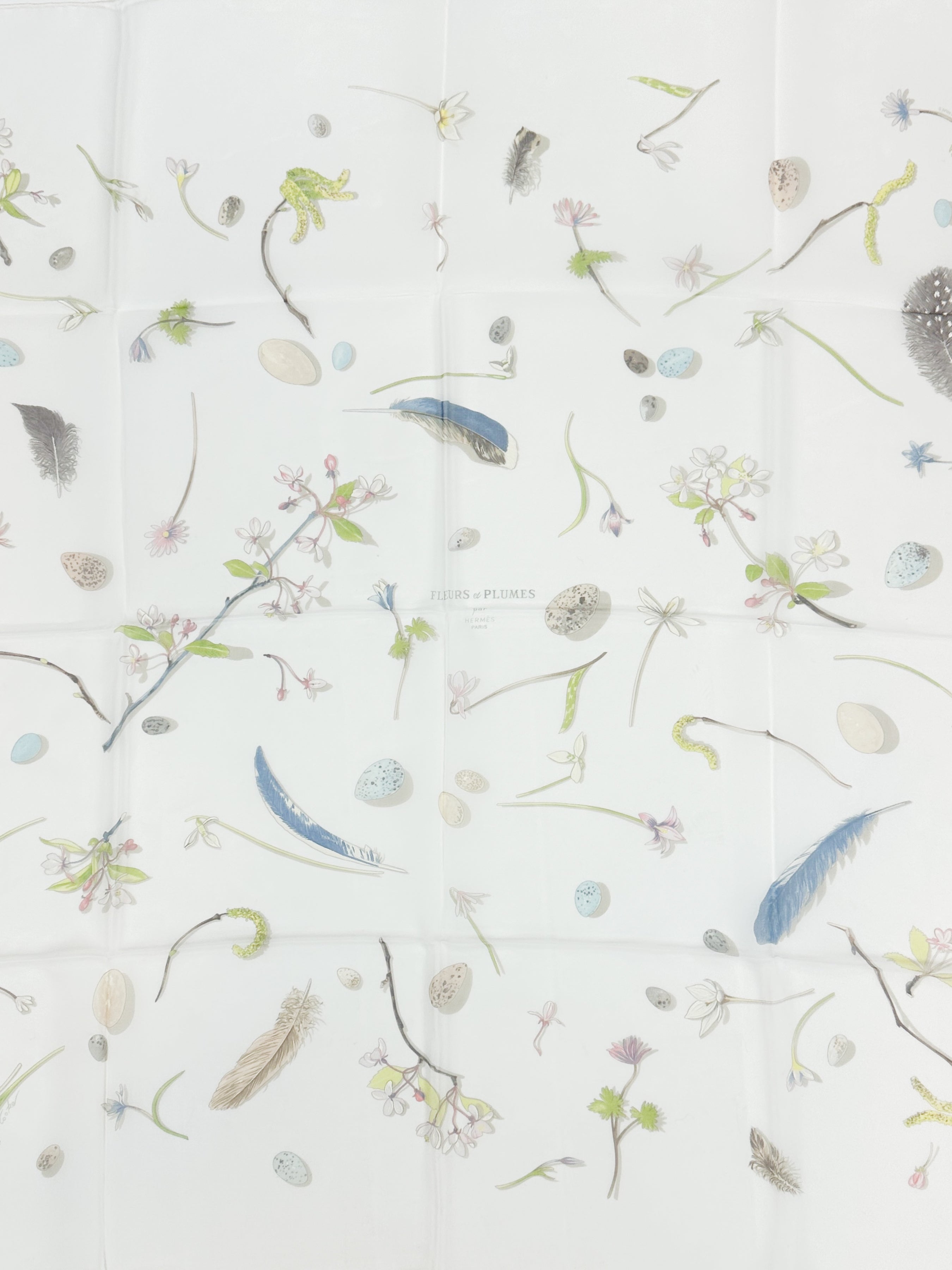 Hermès Fleurs et Plumes Mousseline 90