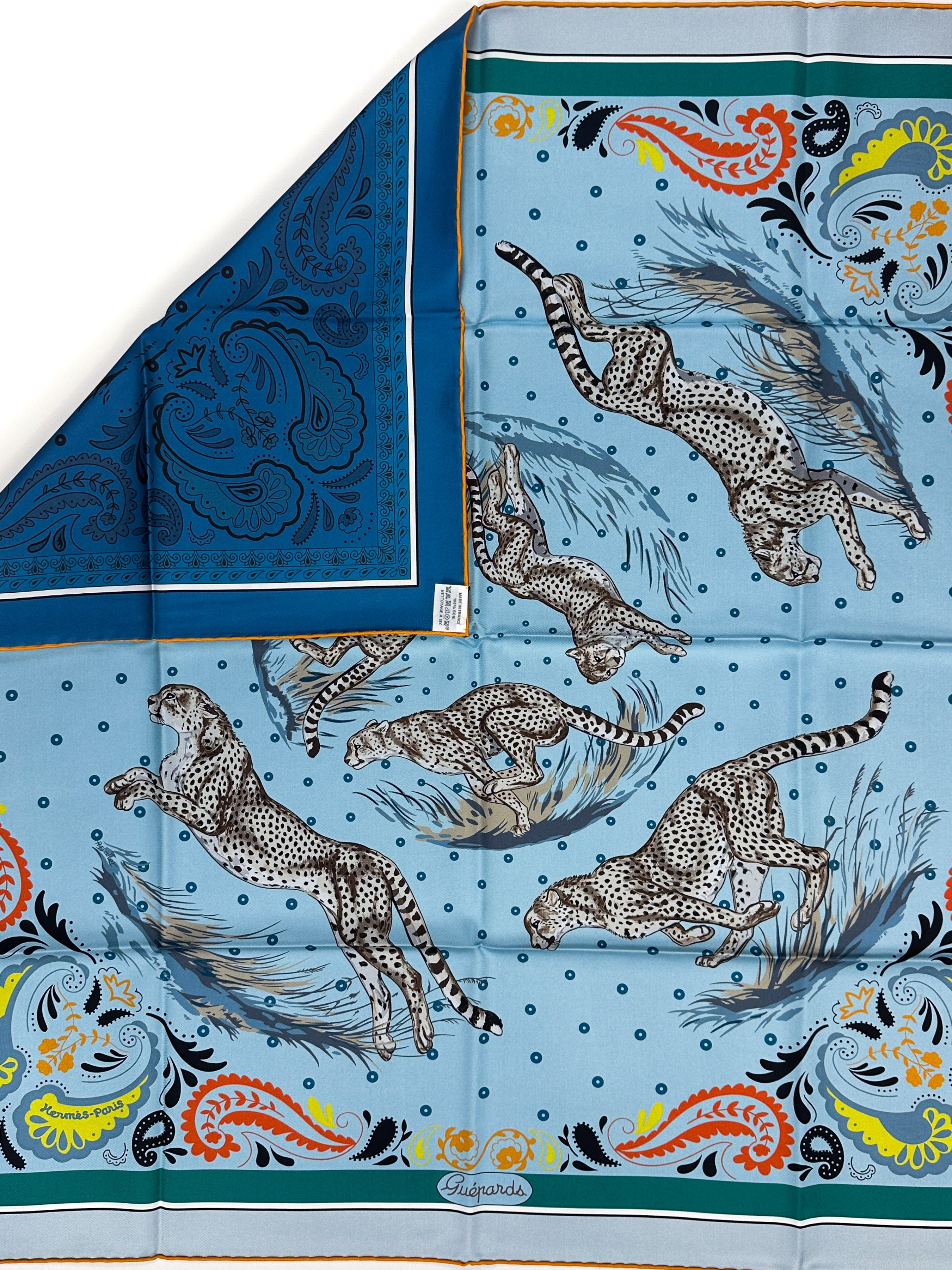 Hermès Guépards Bandana Double Face 90
