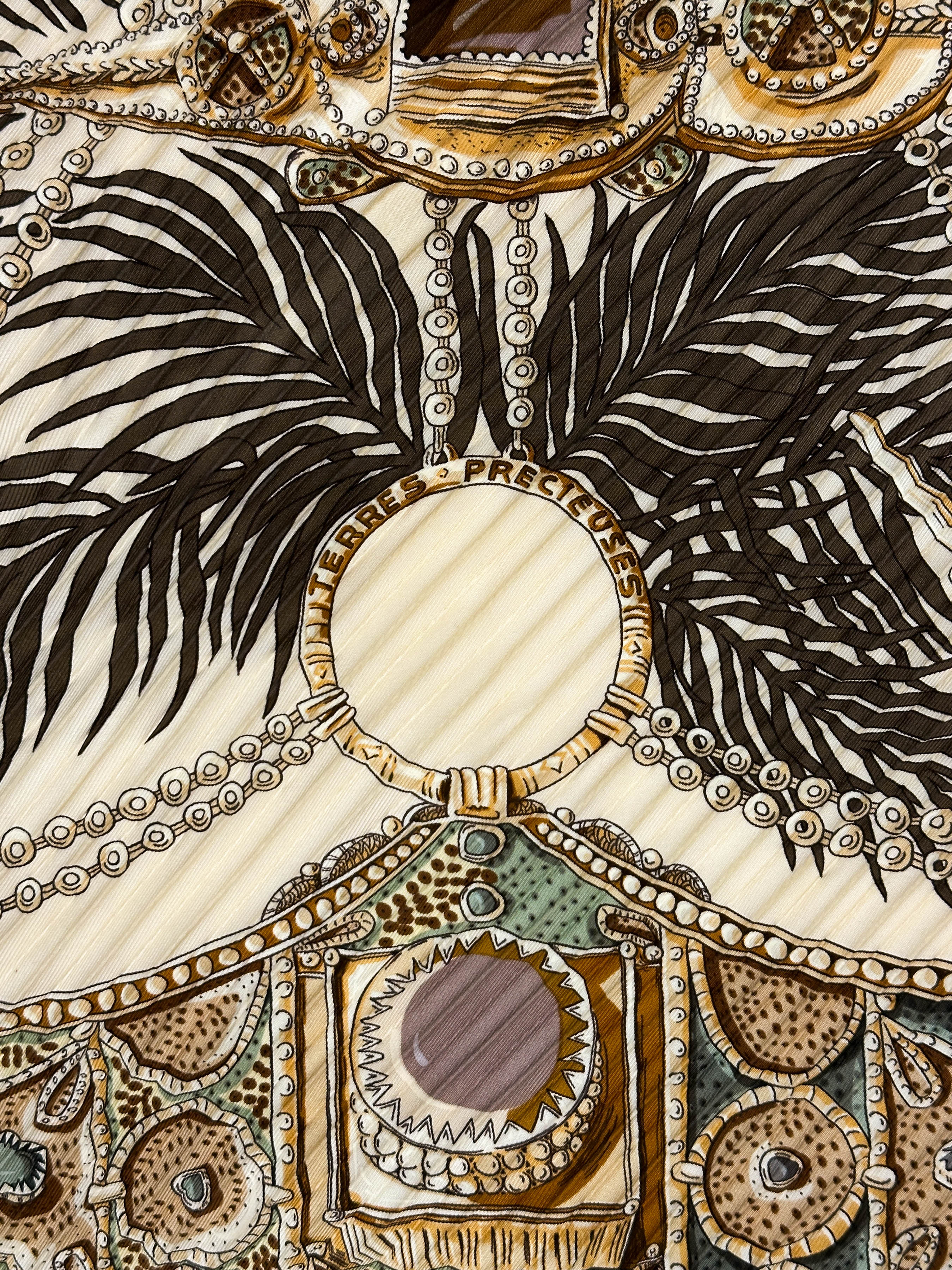 Hermès Terres Précieuses Plissé 90