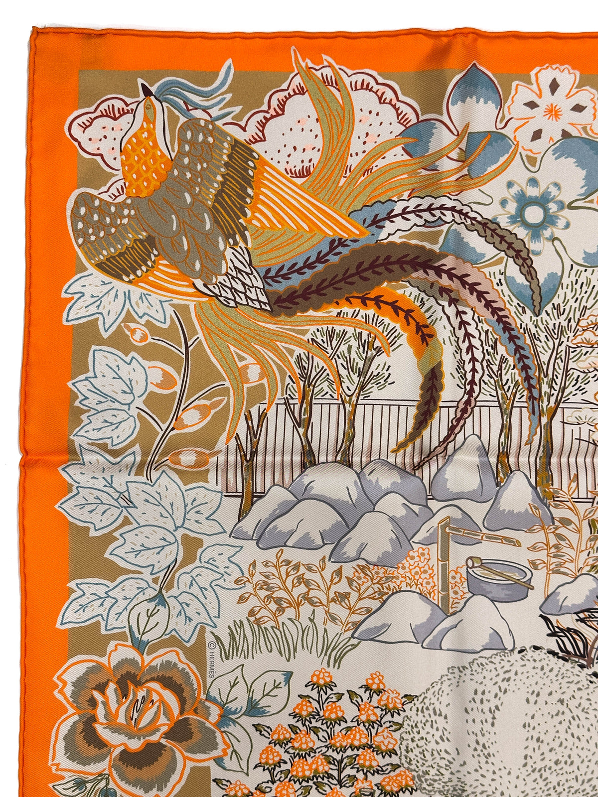 Hermès Mille Feuilles de Soie Double Face 90