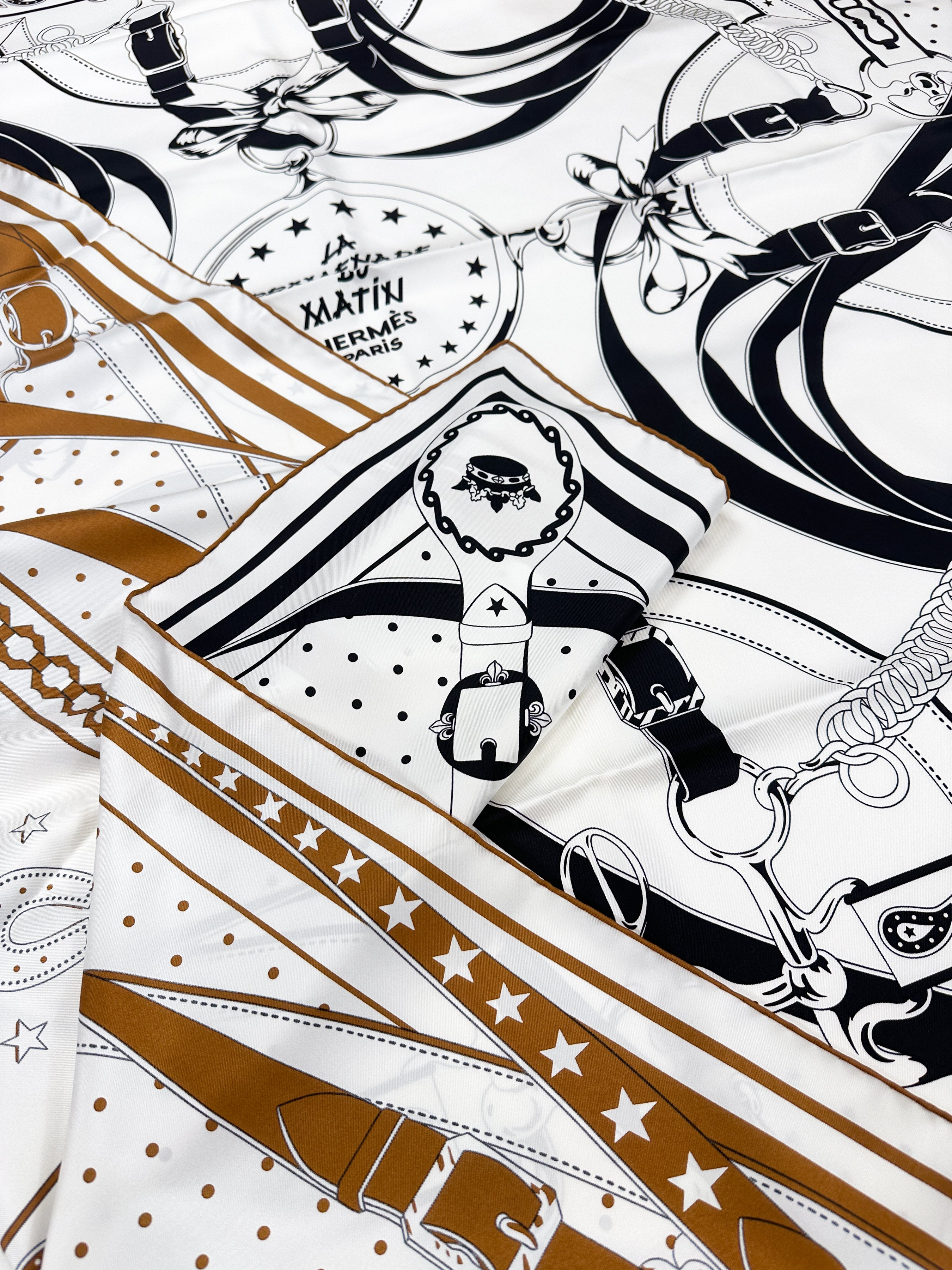Hermès La Promenade du Matin Bandana Double Face Silk 140