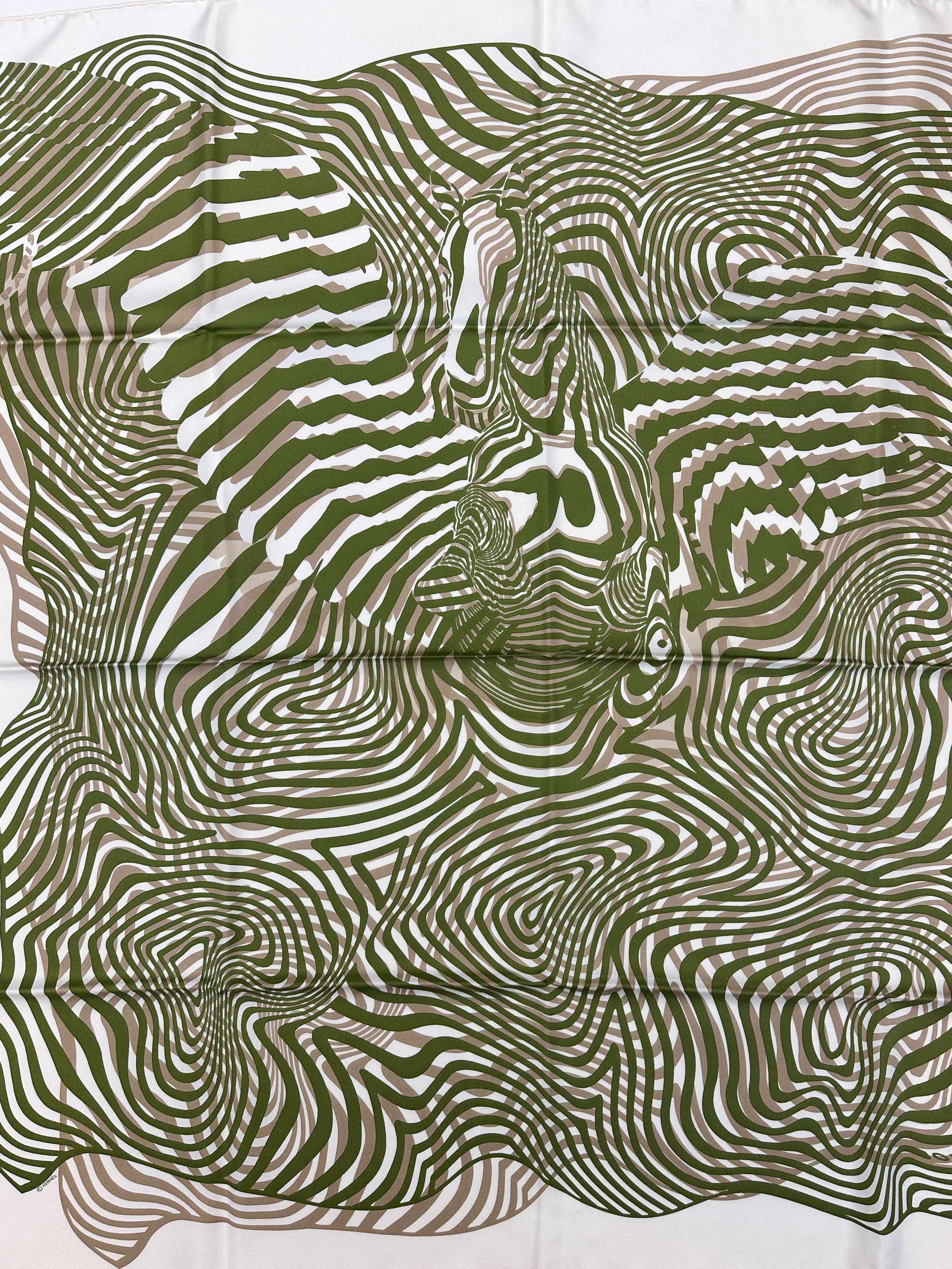 Hermès Onde de Chic 90