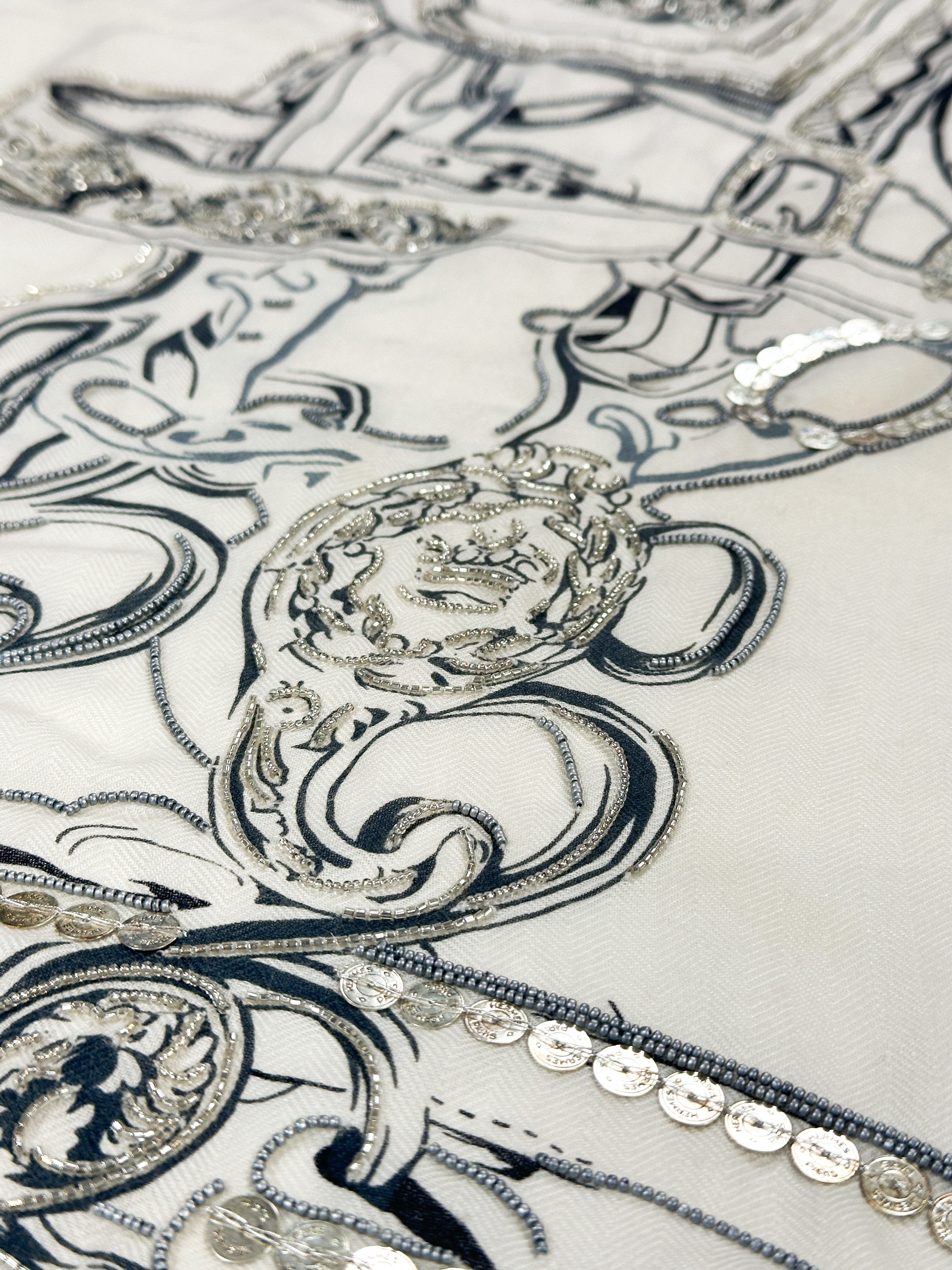 Hermès Exceptional Brides de Gala Brides Précieuses Cashmere Silk 140