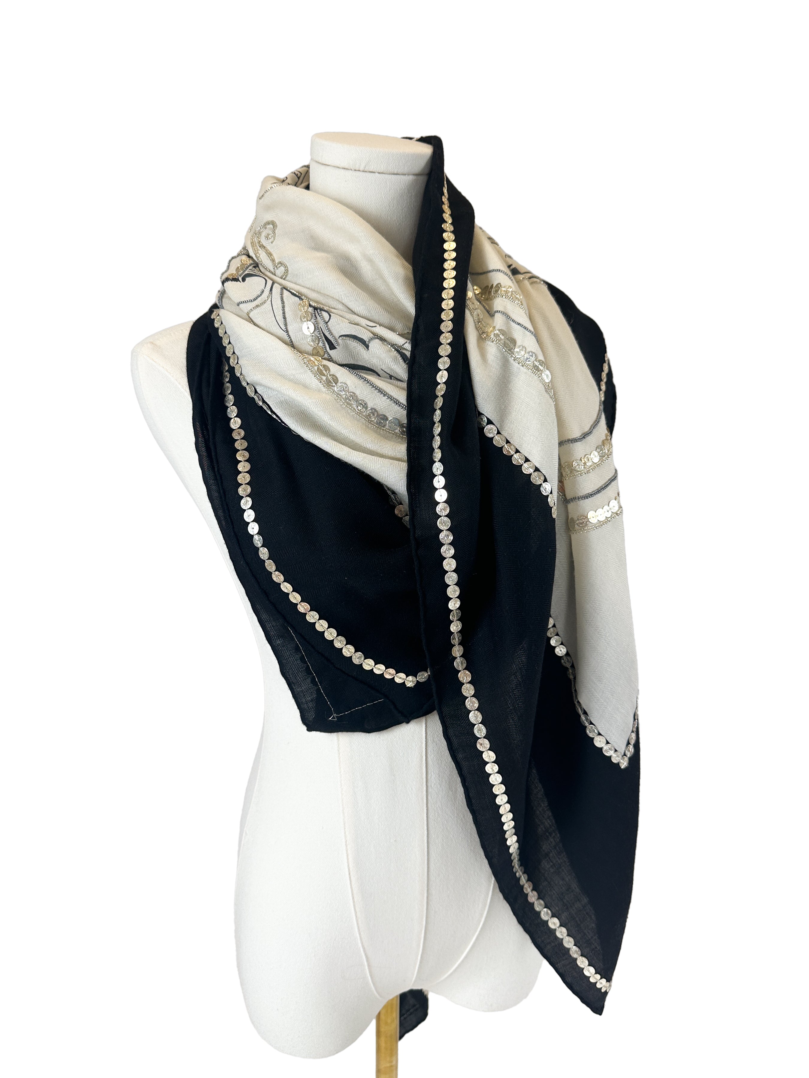 Hermès Exceptional Brides de Gala Brides Précieuses Cashmere Silk 140