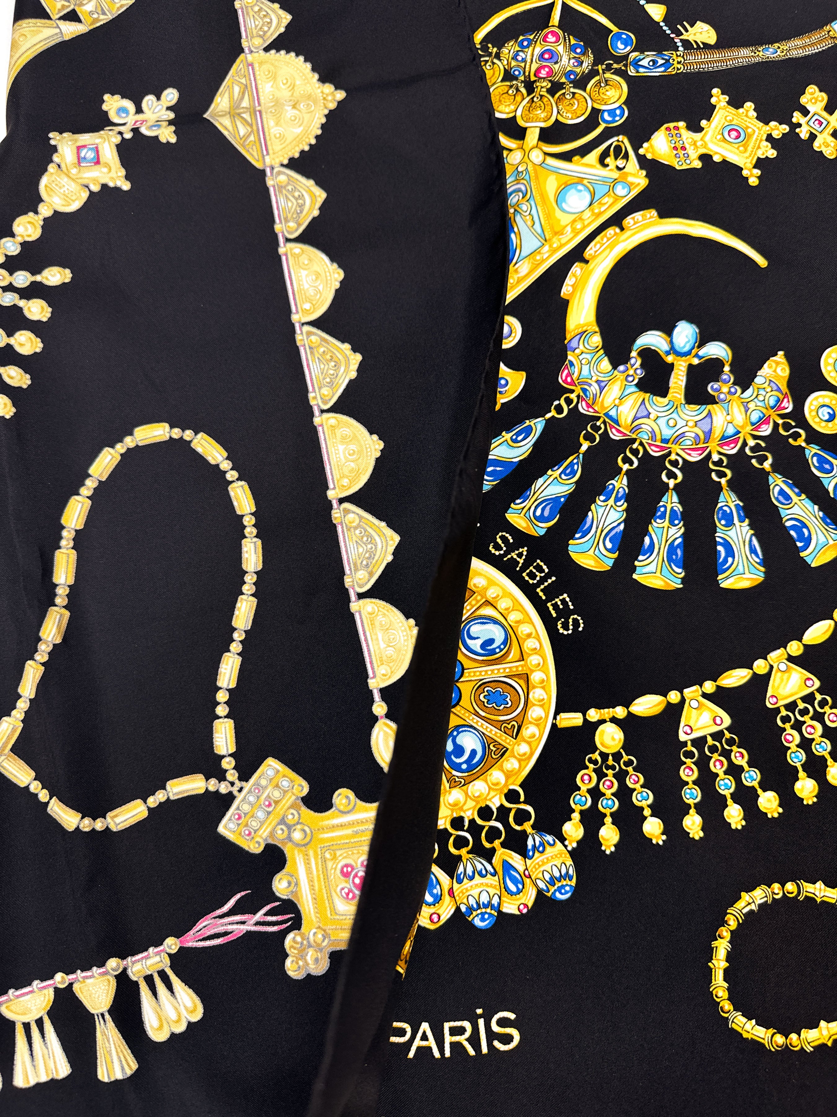 Hermès Parures des Sables 90