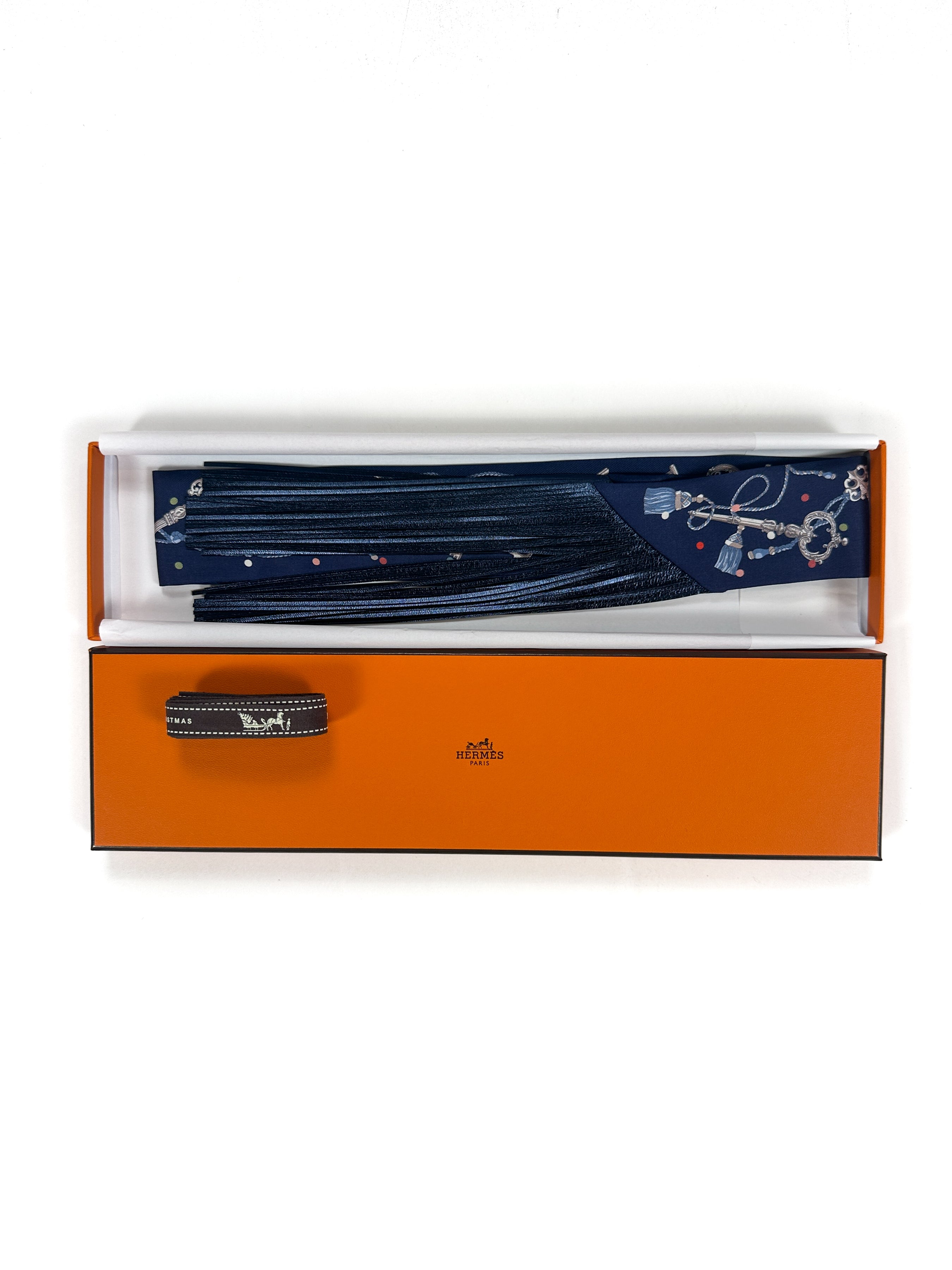 Hermès Les Cles au Pois Metallic Fringe Twilly