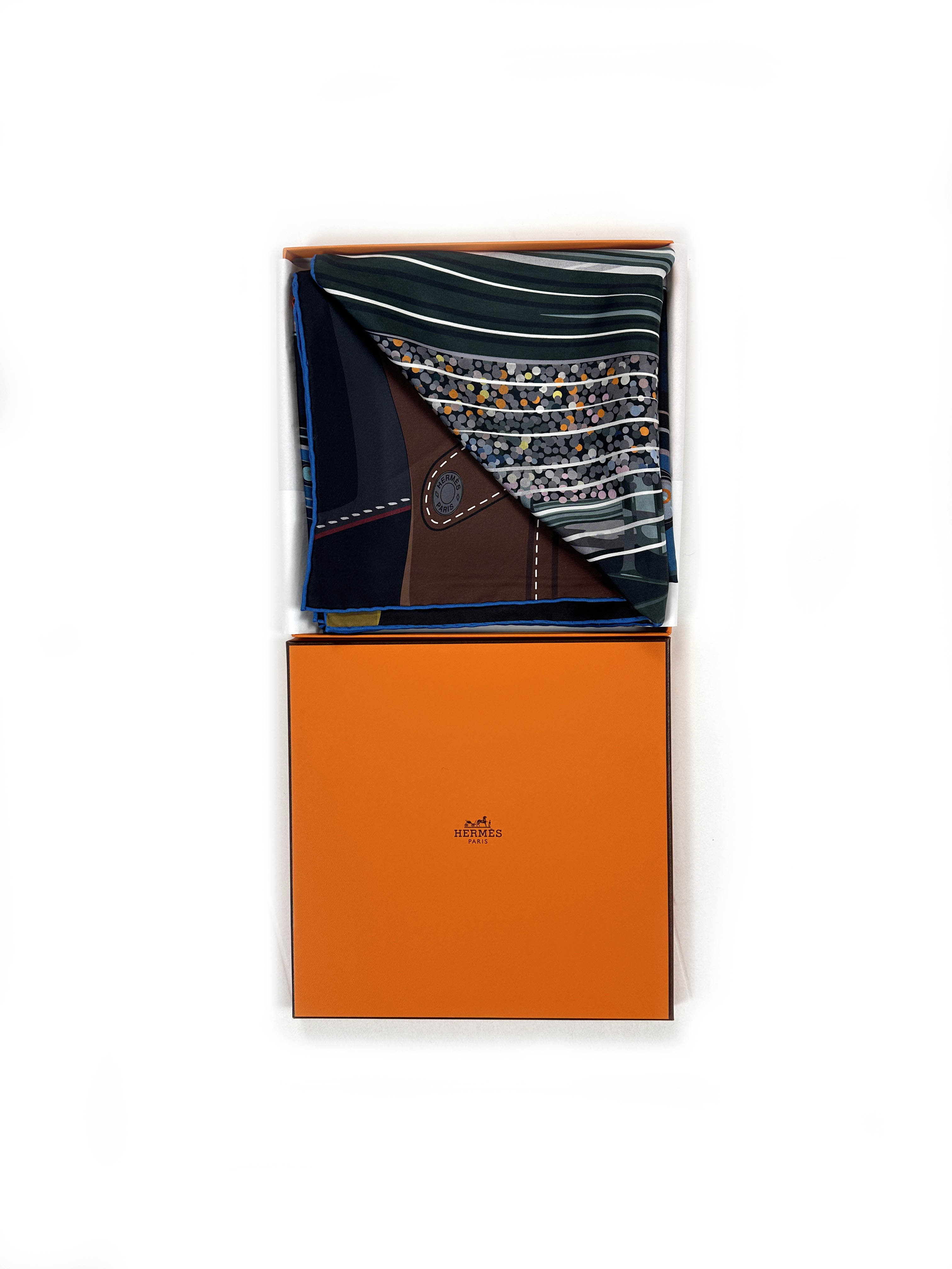 Hermès Formule Chic Double Face 90