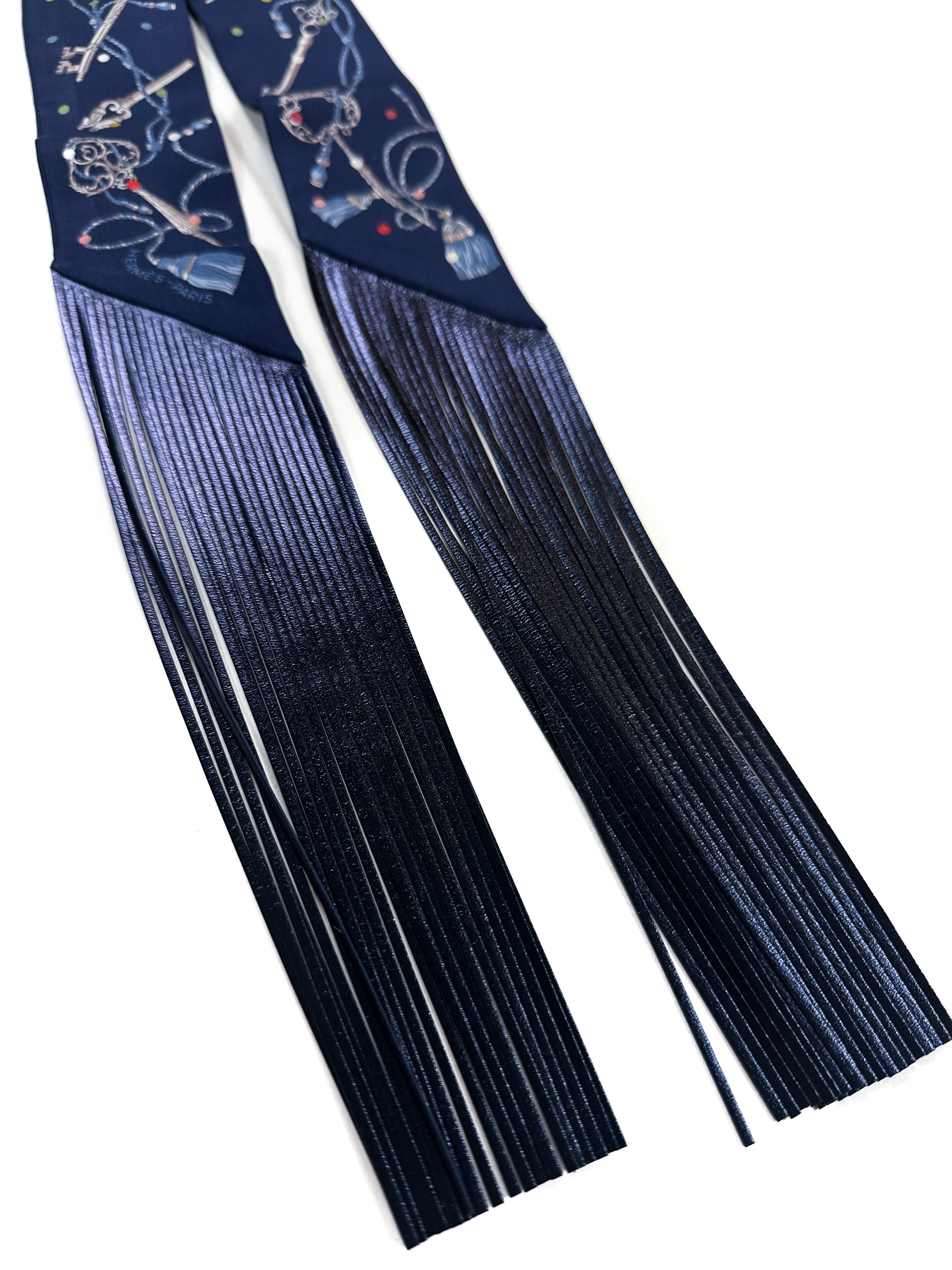 Hermès Les Cles au Pois Metallic Fringe Twilly