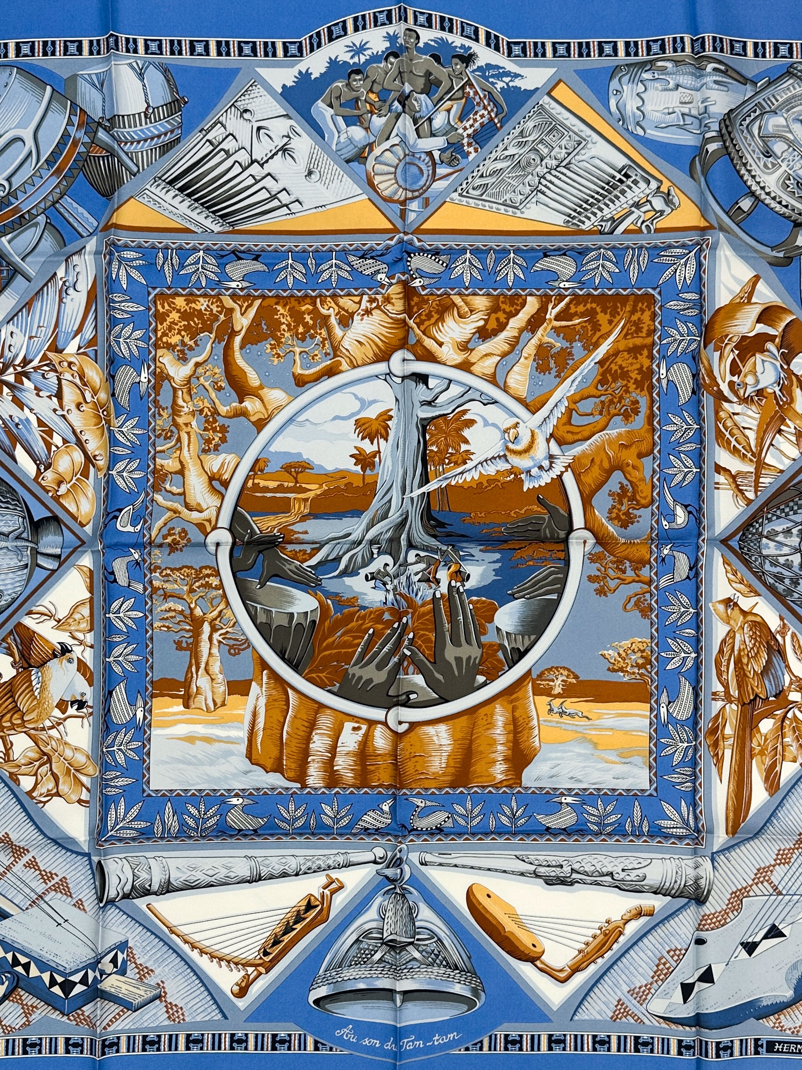 Hermès Au Son des Tam-Tam 90