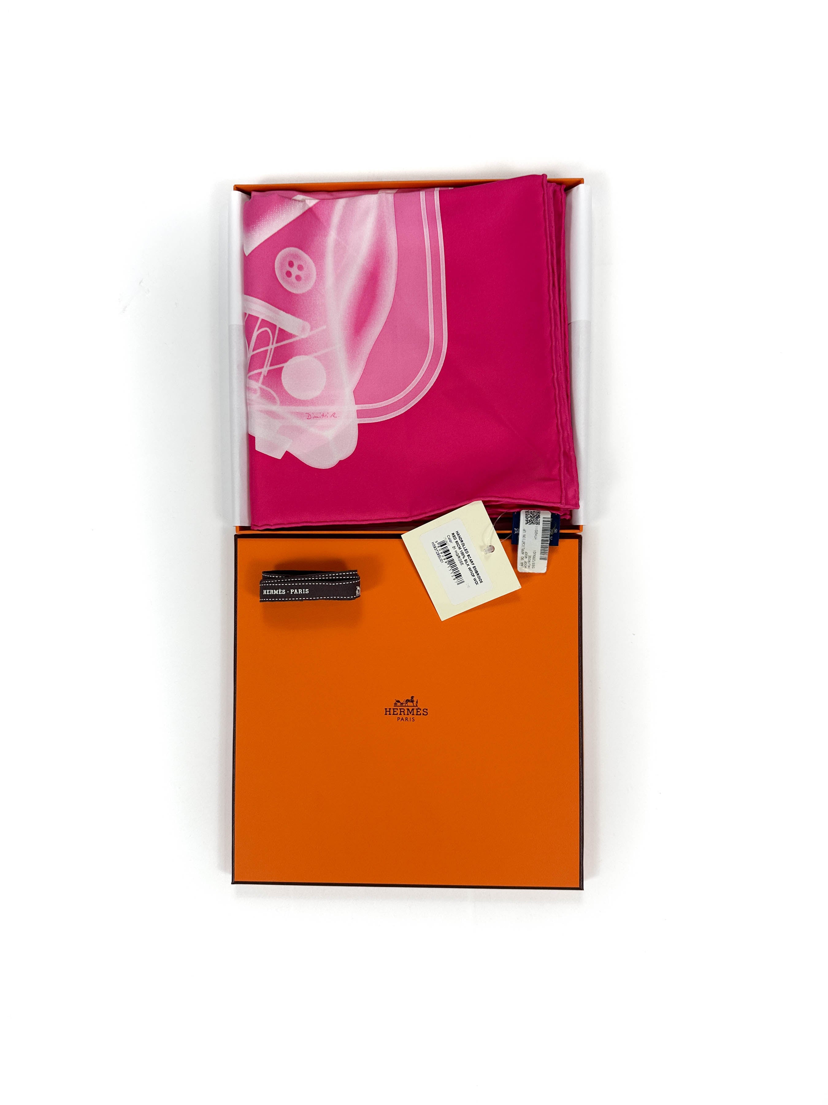Hermès Please, Check In Woof Woof Application 90