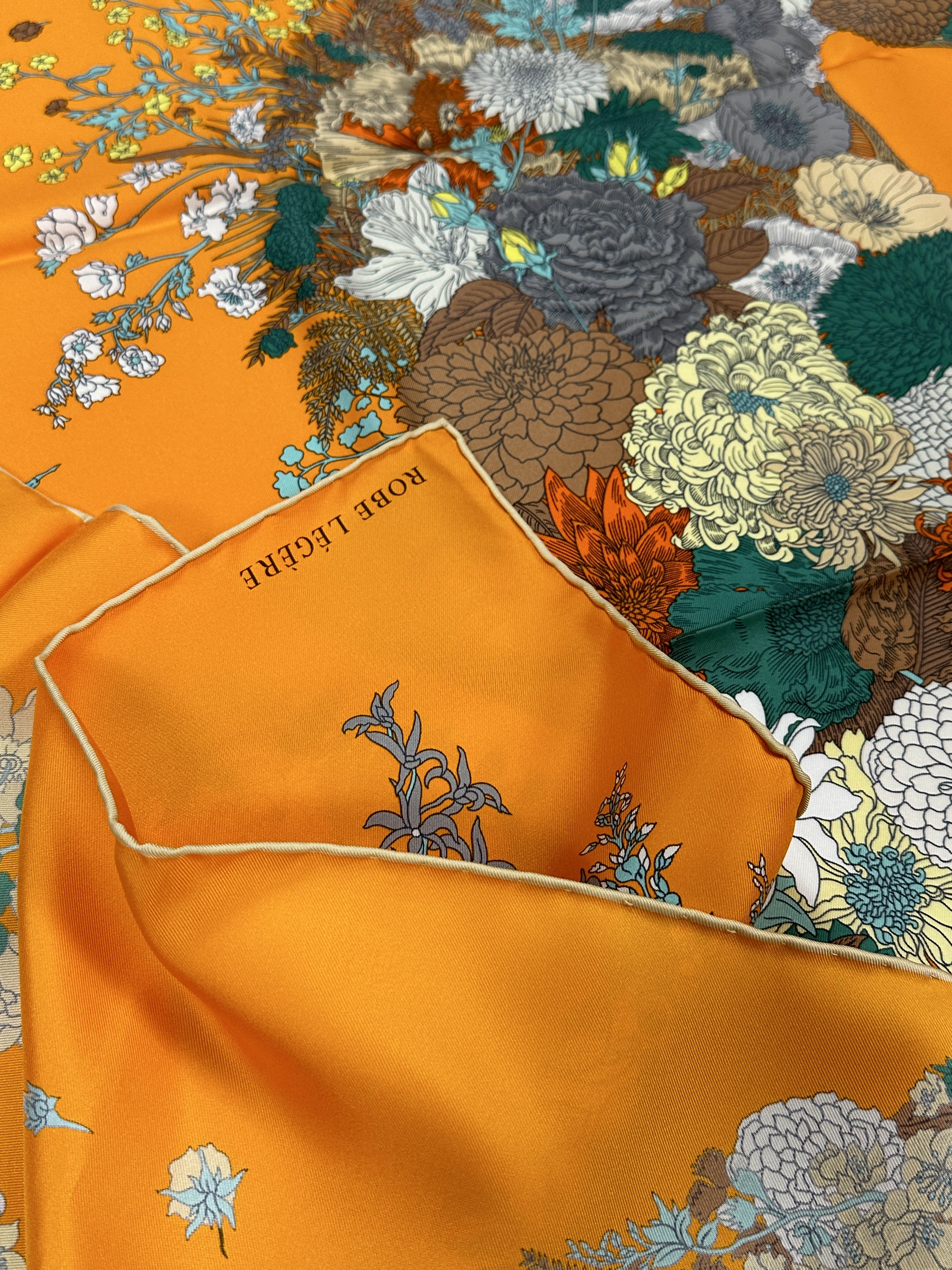 Hermès Robe Légère 90