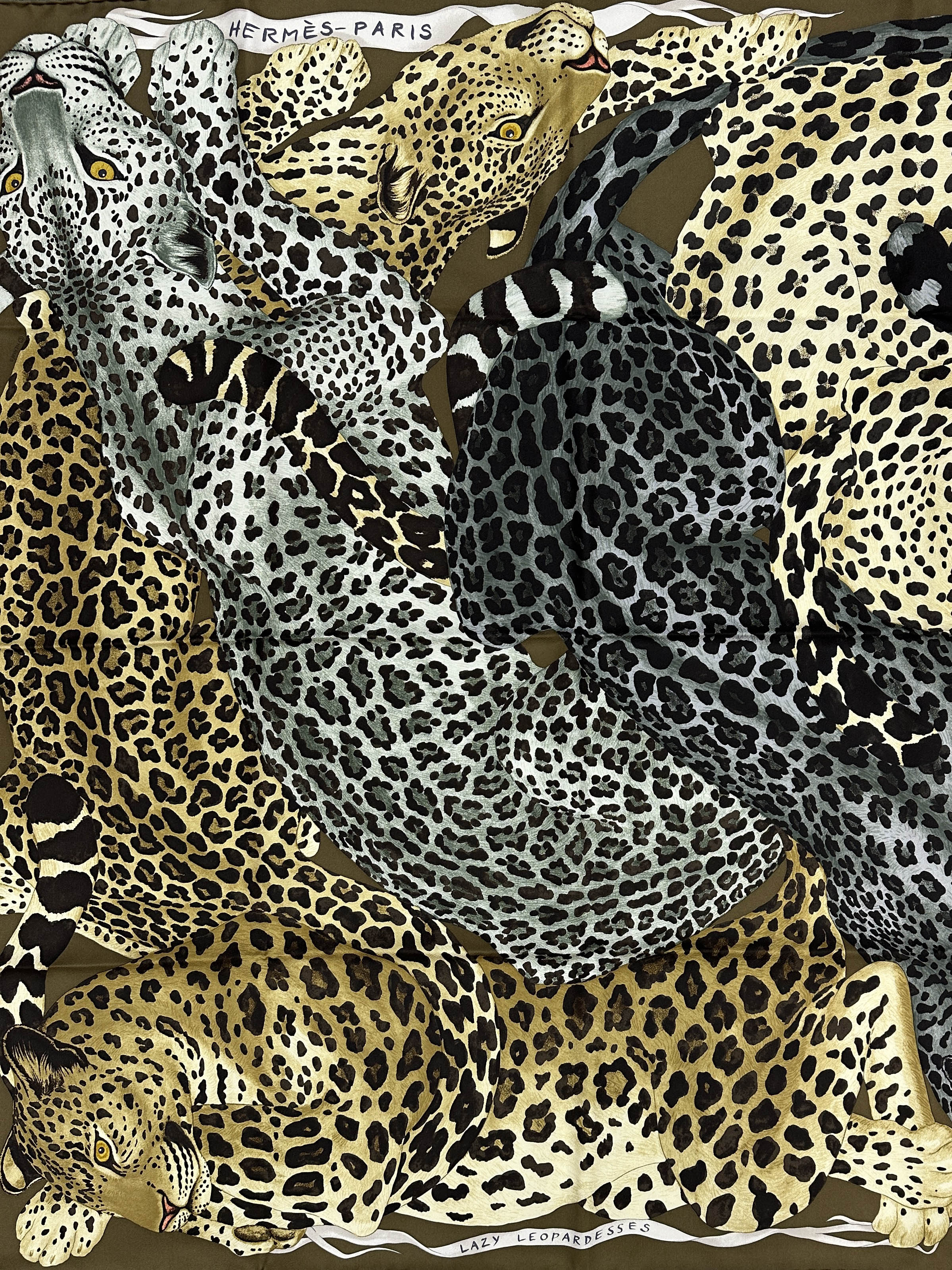 Hermès Lazy Leopardesses 90