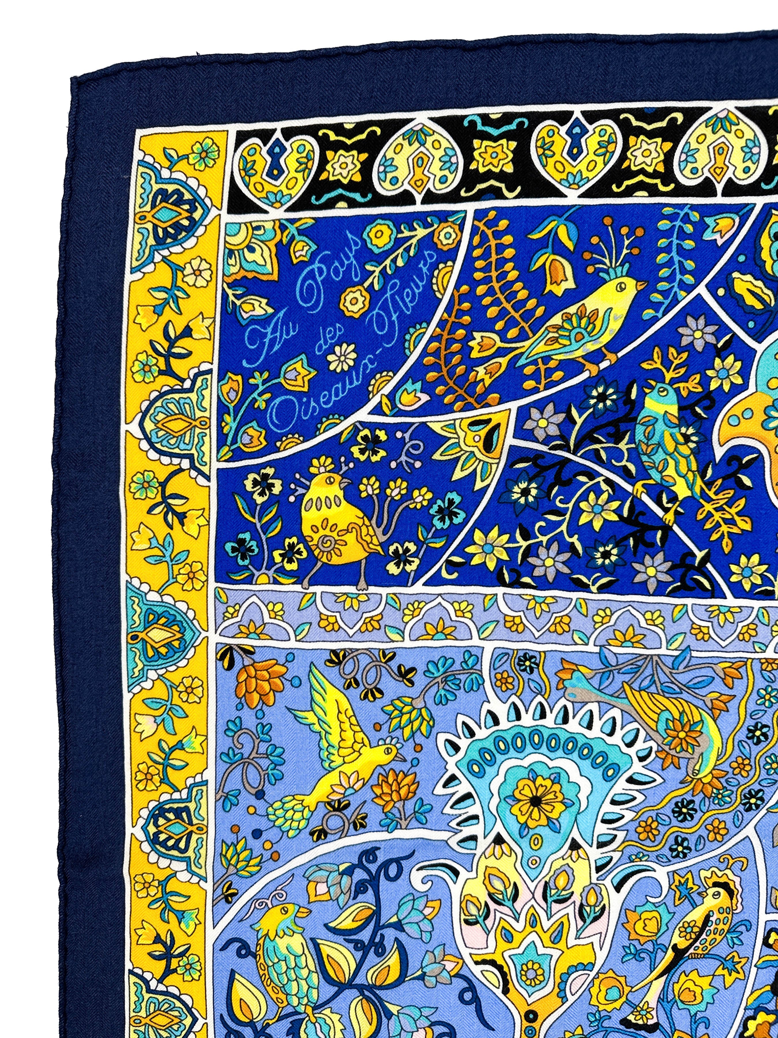 Hermès Au Pays des Oiseaux Fleurs Cashmere Silk 140