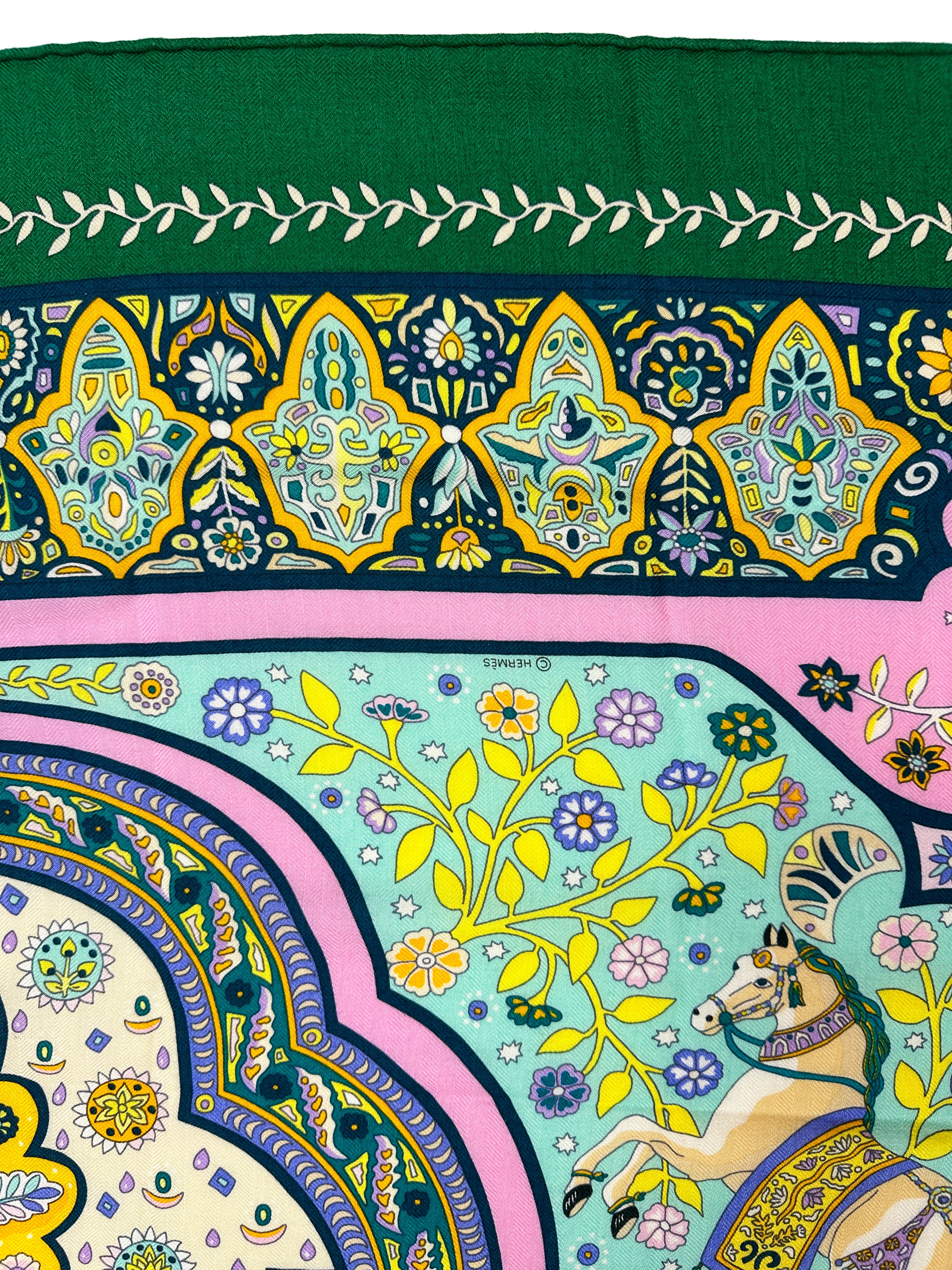 Hermès Aux Portes du Palais Cashmere Silk 140