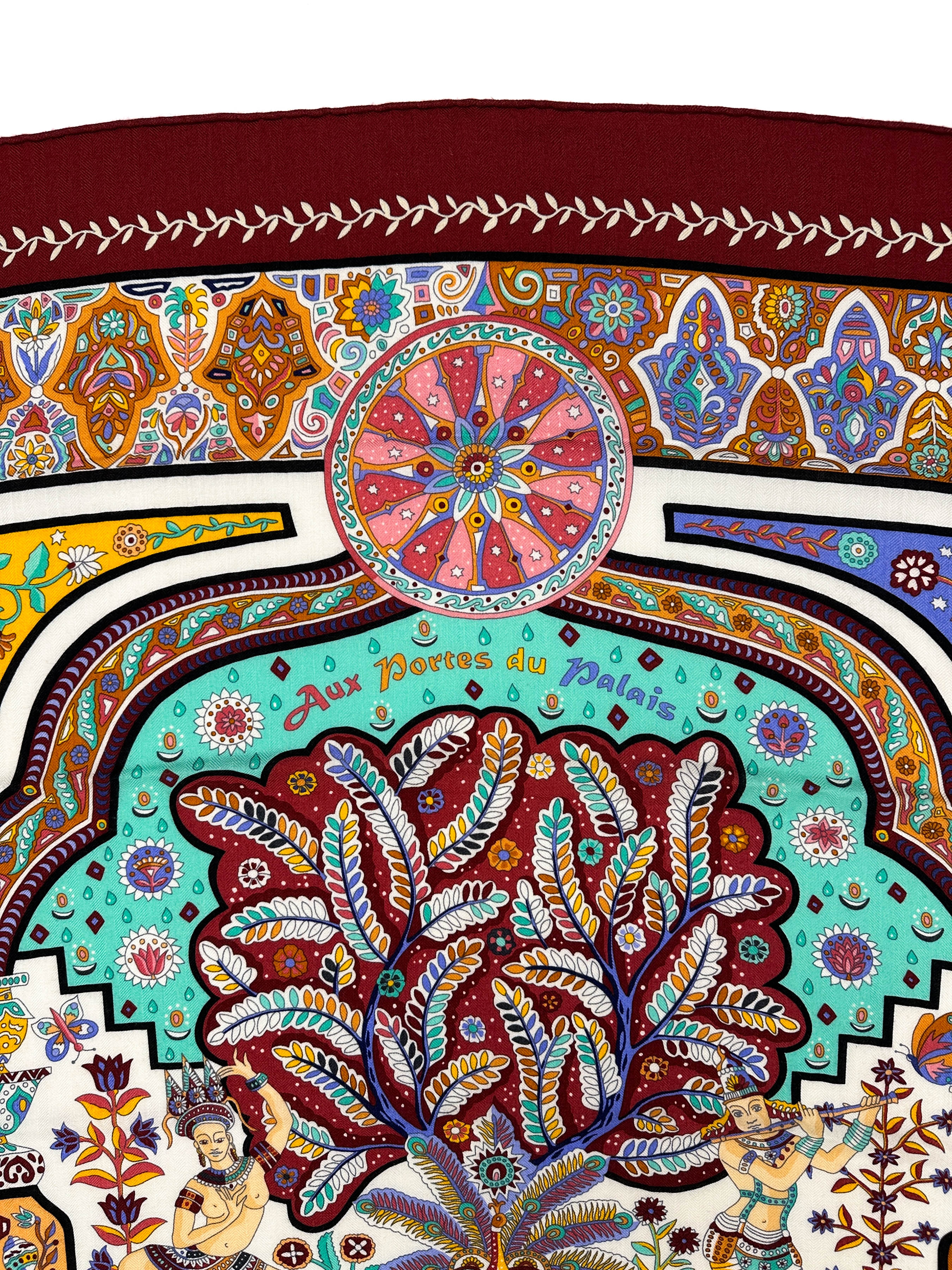 Hermès Aux Portes du Palais Cashmere Silk 140