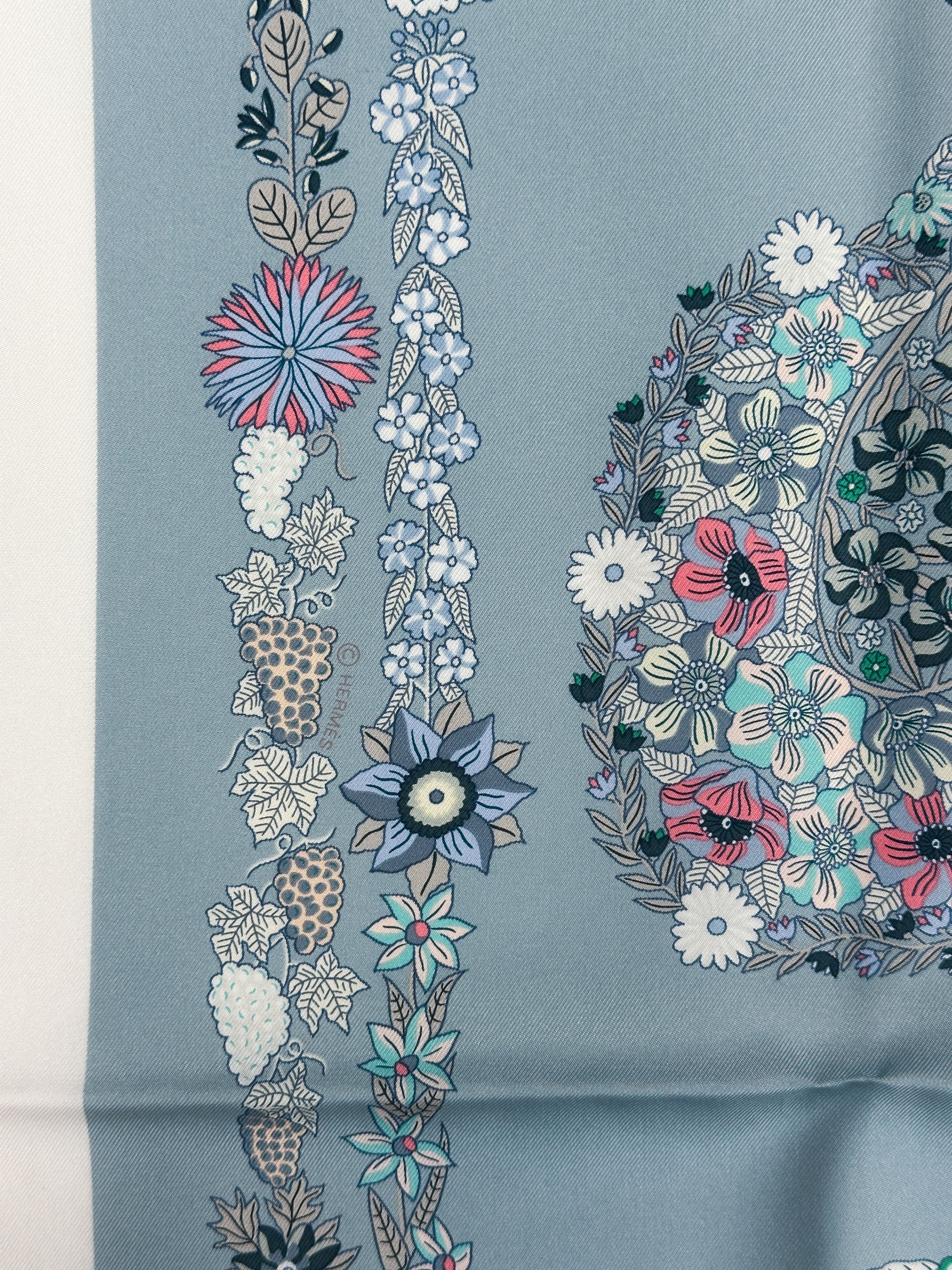 Hermès Brides de Gala en Fleurs 90
