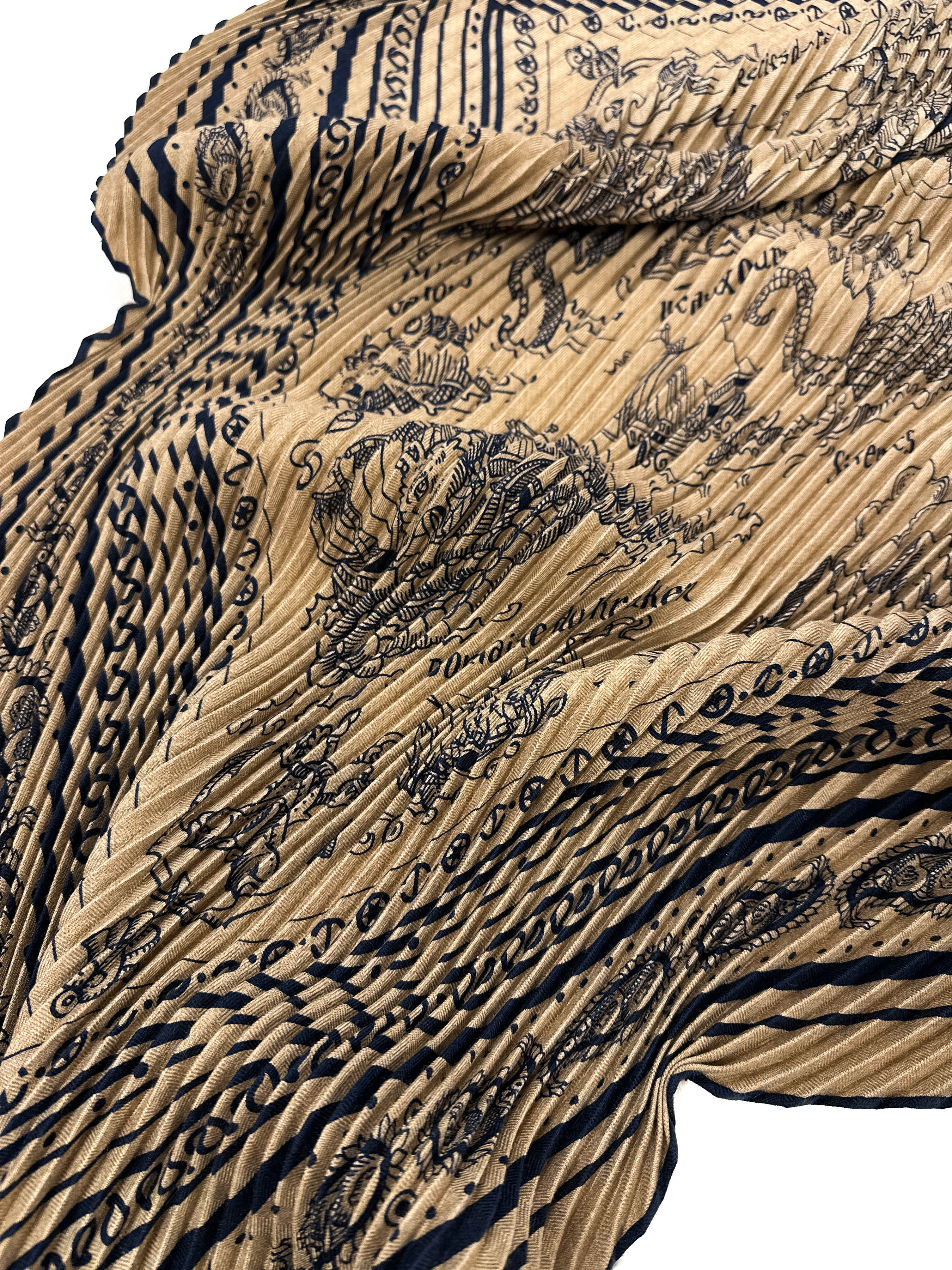 Hermès Tatouages Marins Bandana Cashmere Silk Plissé 140