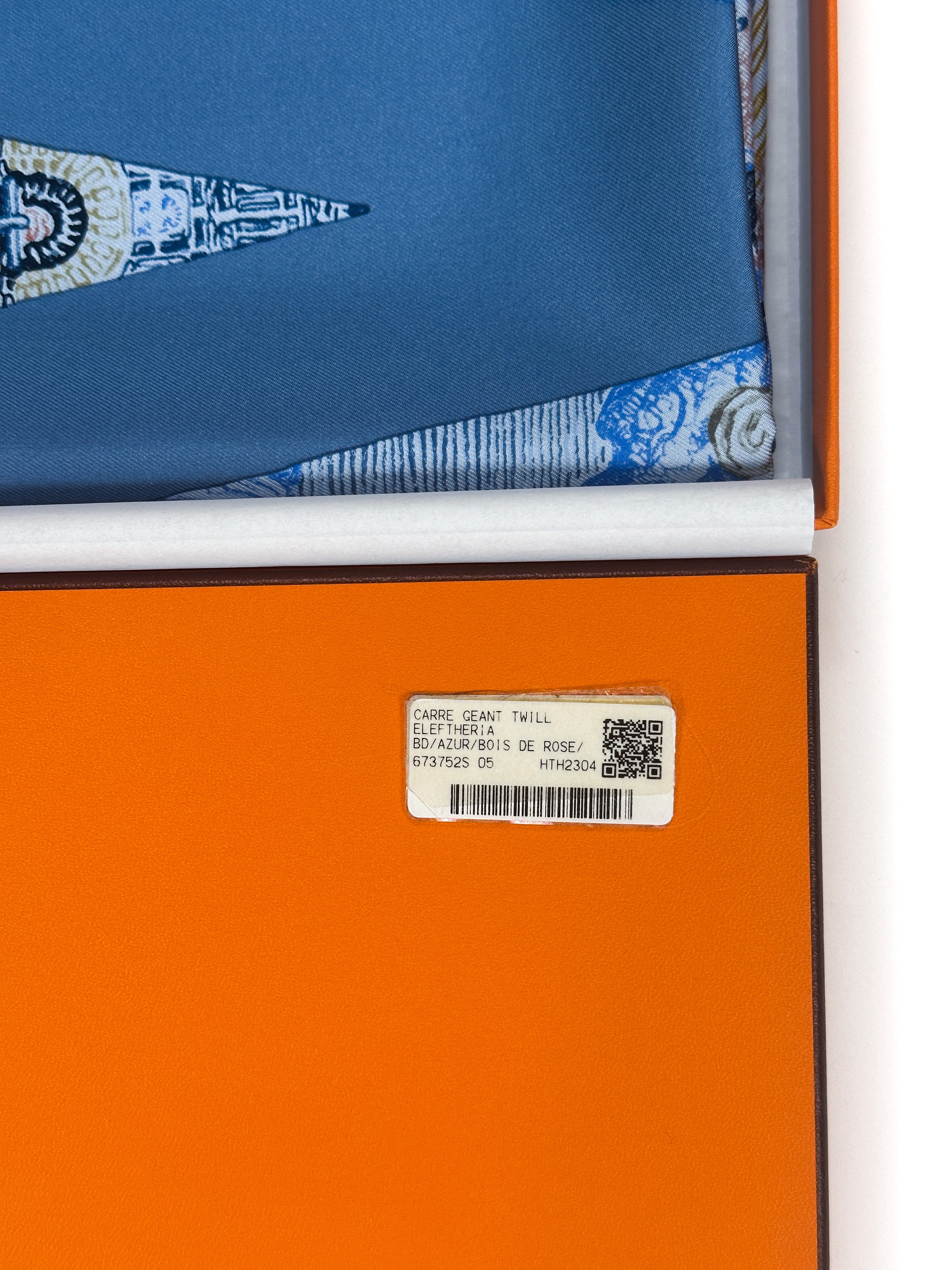 Hermès Eleftheria Silk 140