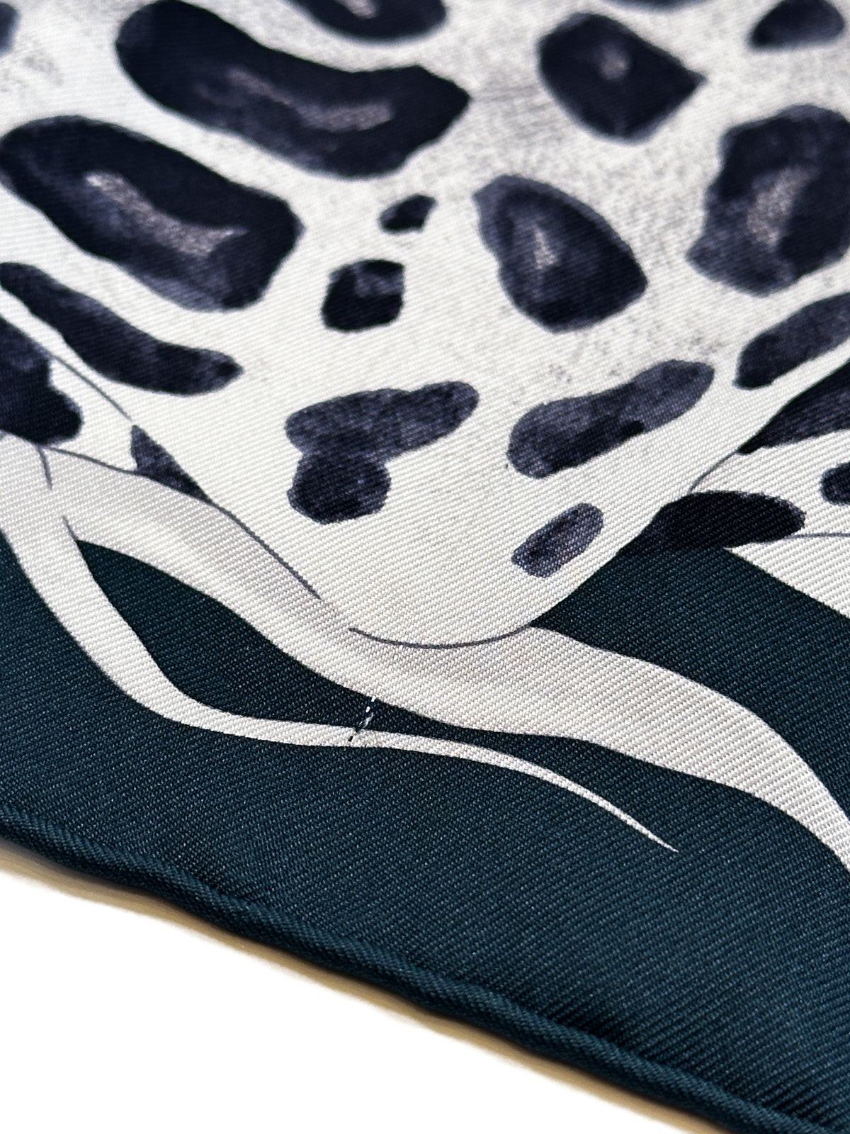 Hermès Lazy Leopardesses 90