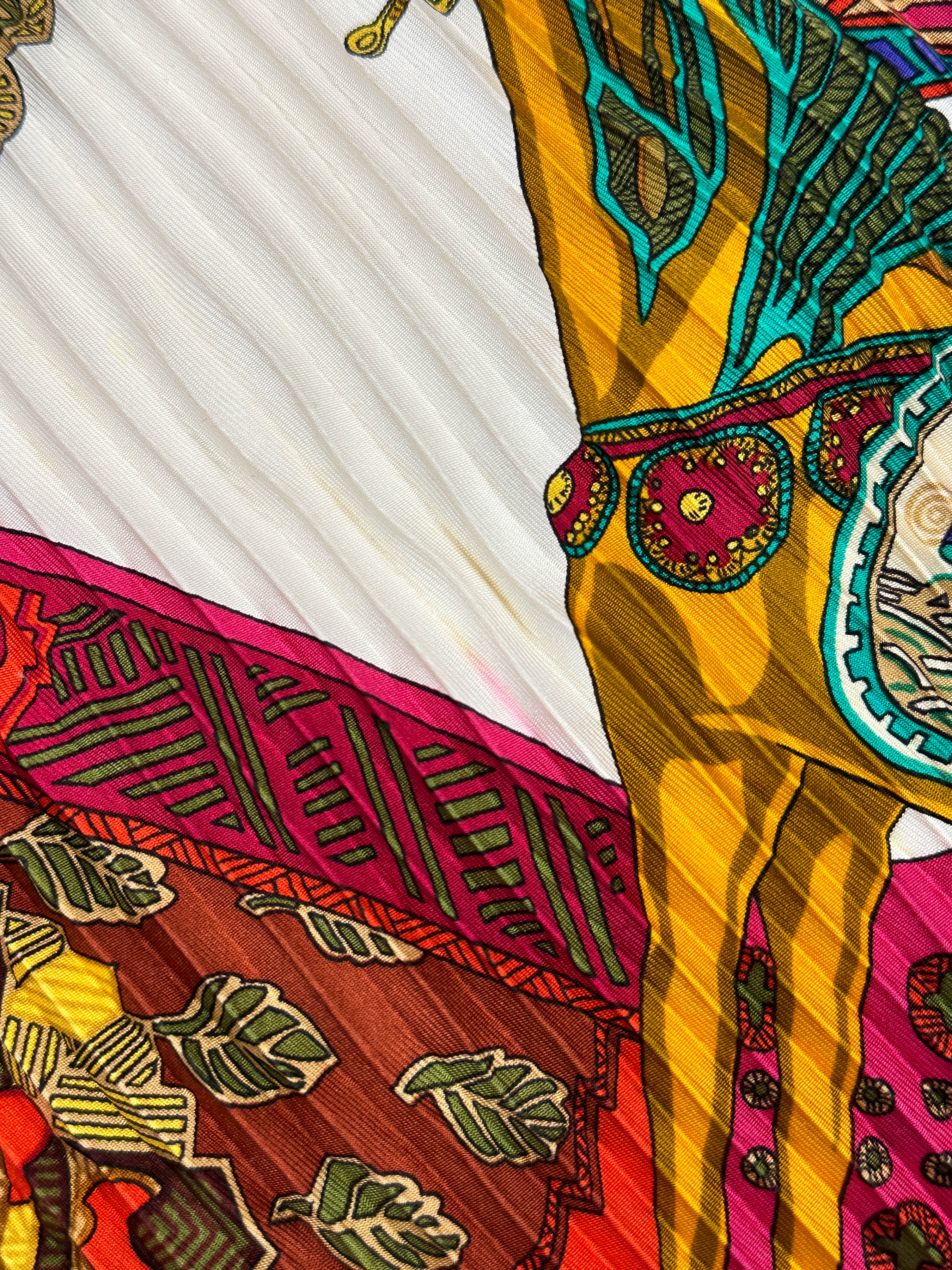 Hermès Art Des Steppes Plissé 90