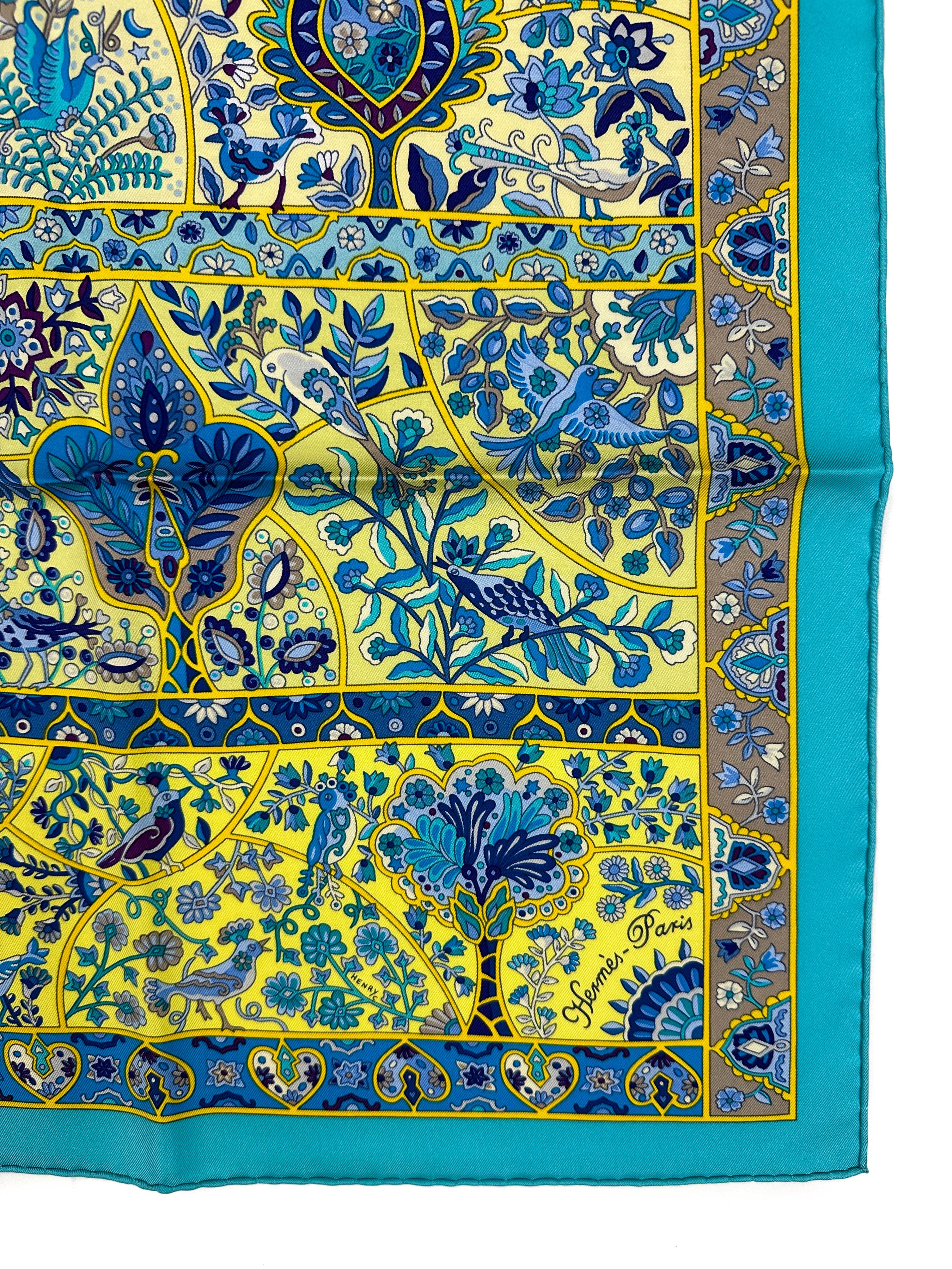 Hermès Au Pays des Oiseaux Fleurs 90