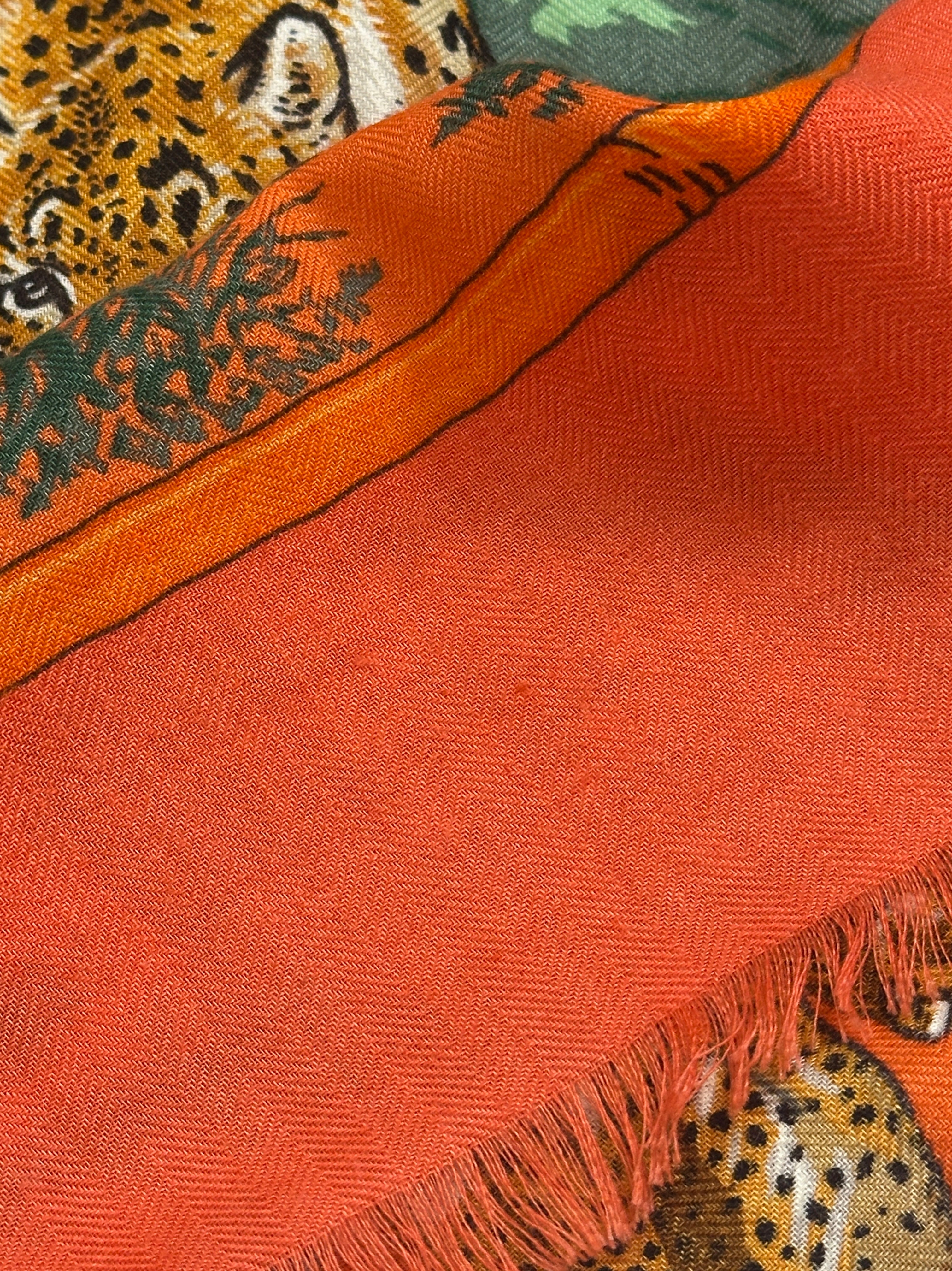 Hermès Tendresse Féline Cashmere 90