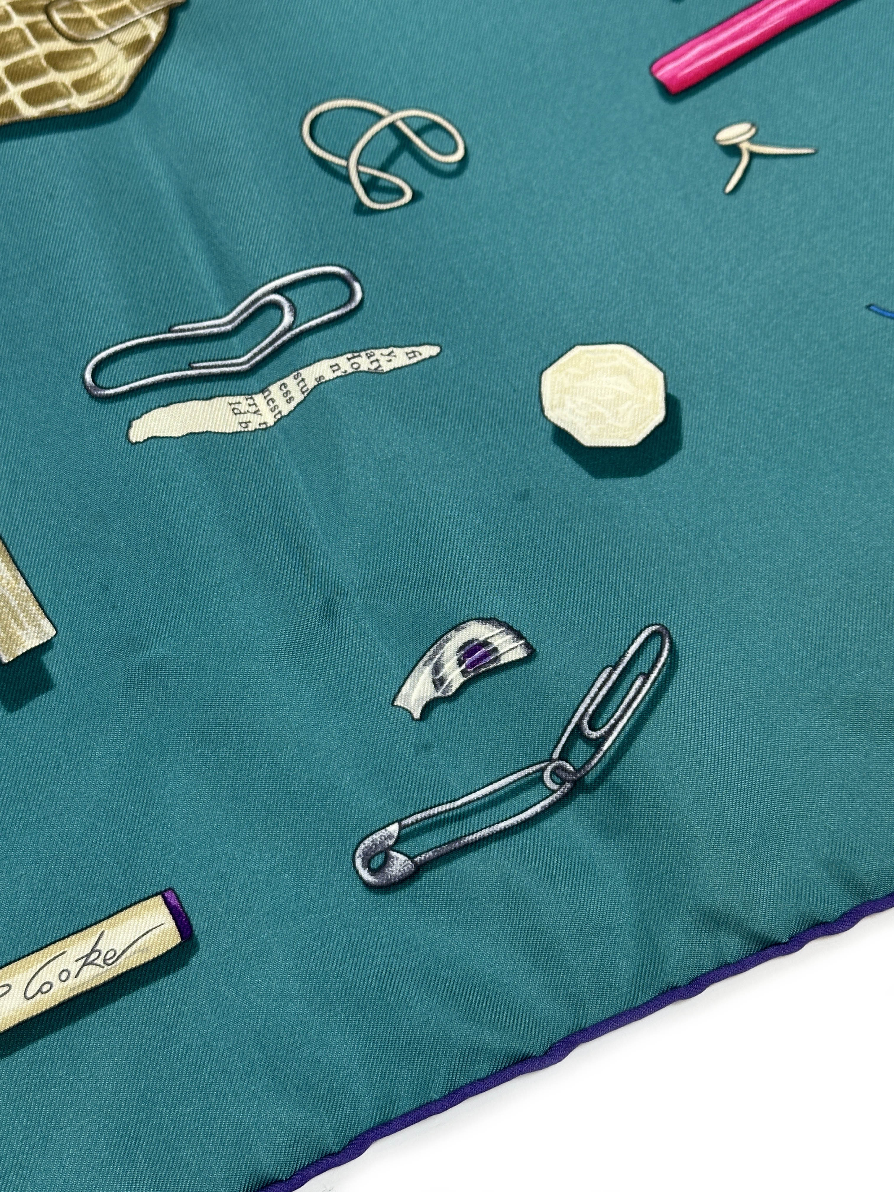 Hermès In The Pocket 90