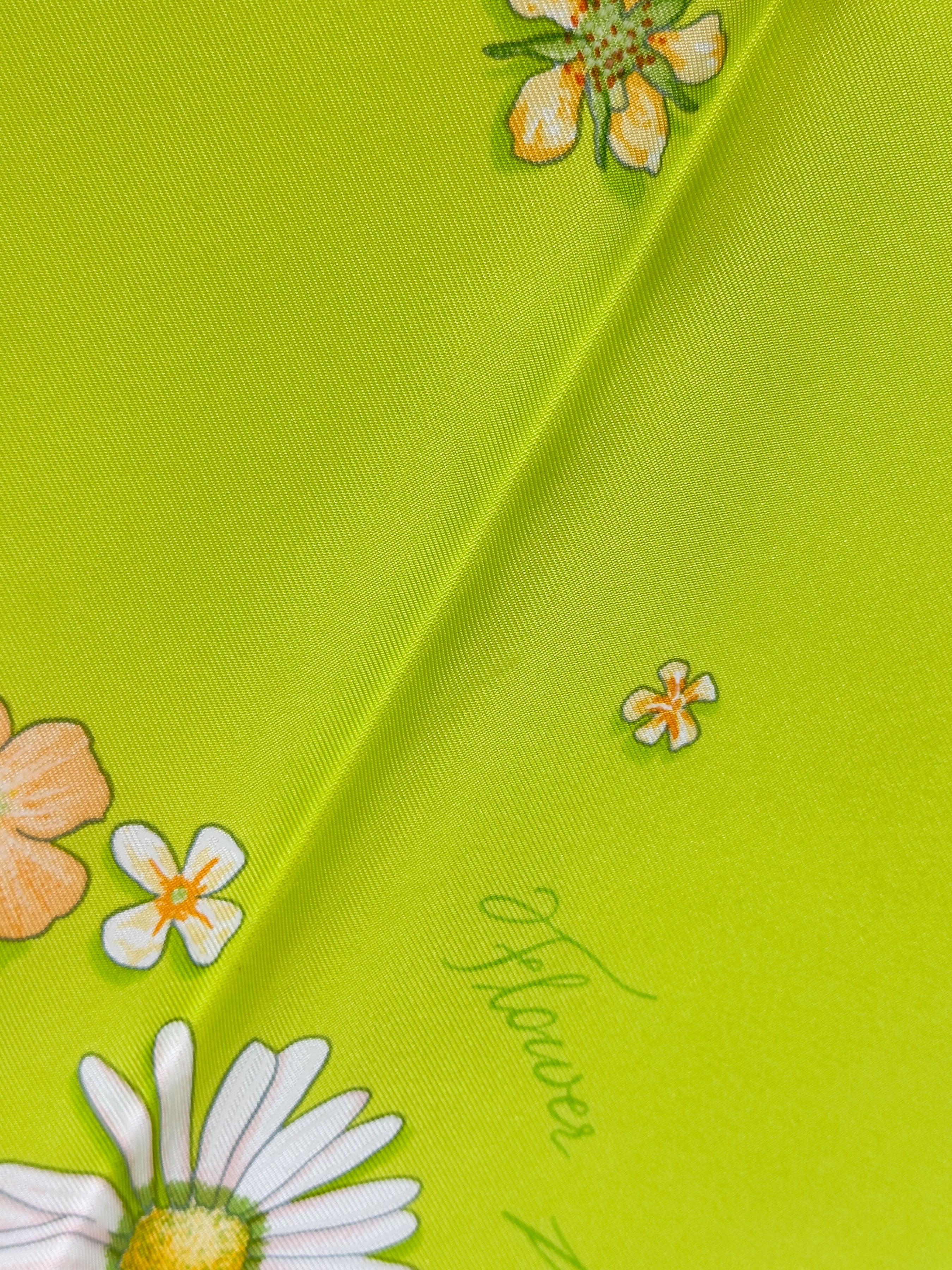 Hermès Flower Power 90