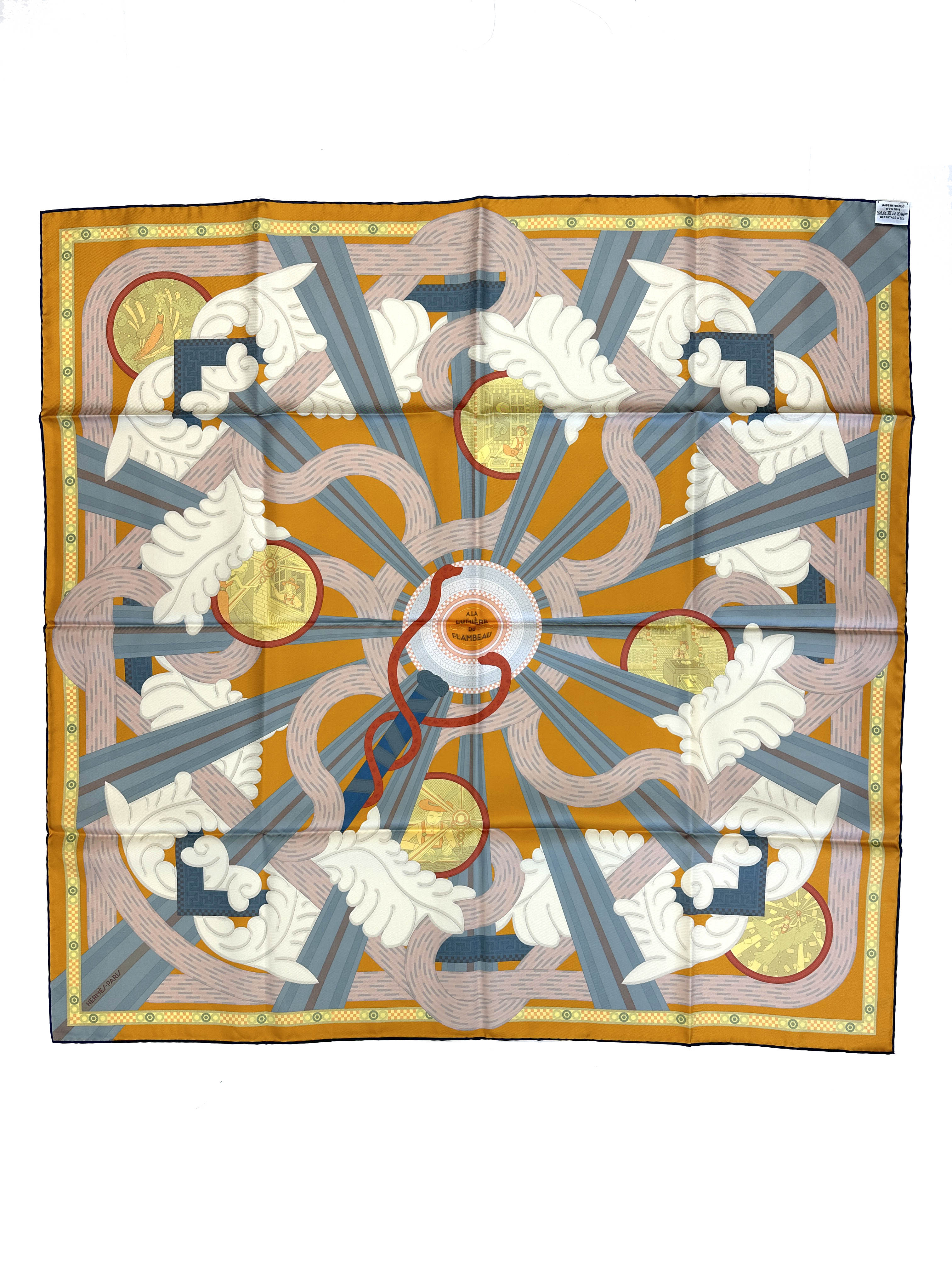 Hermès A La Lumiere du Flambeau Double Face 90