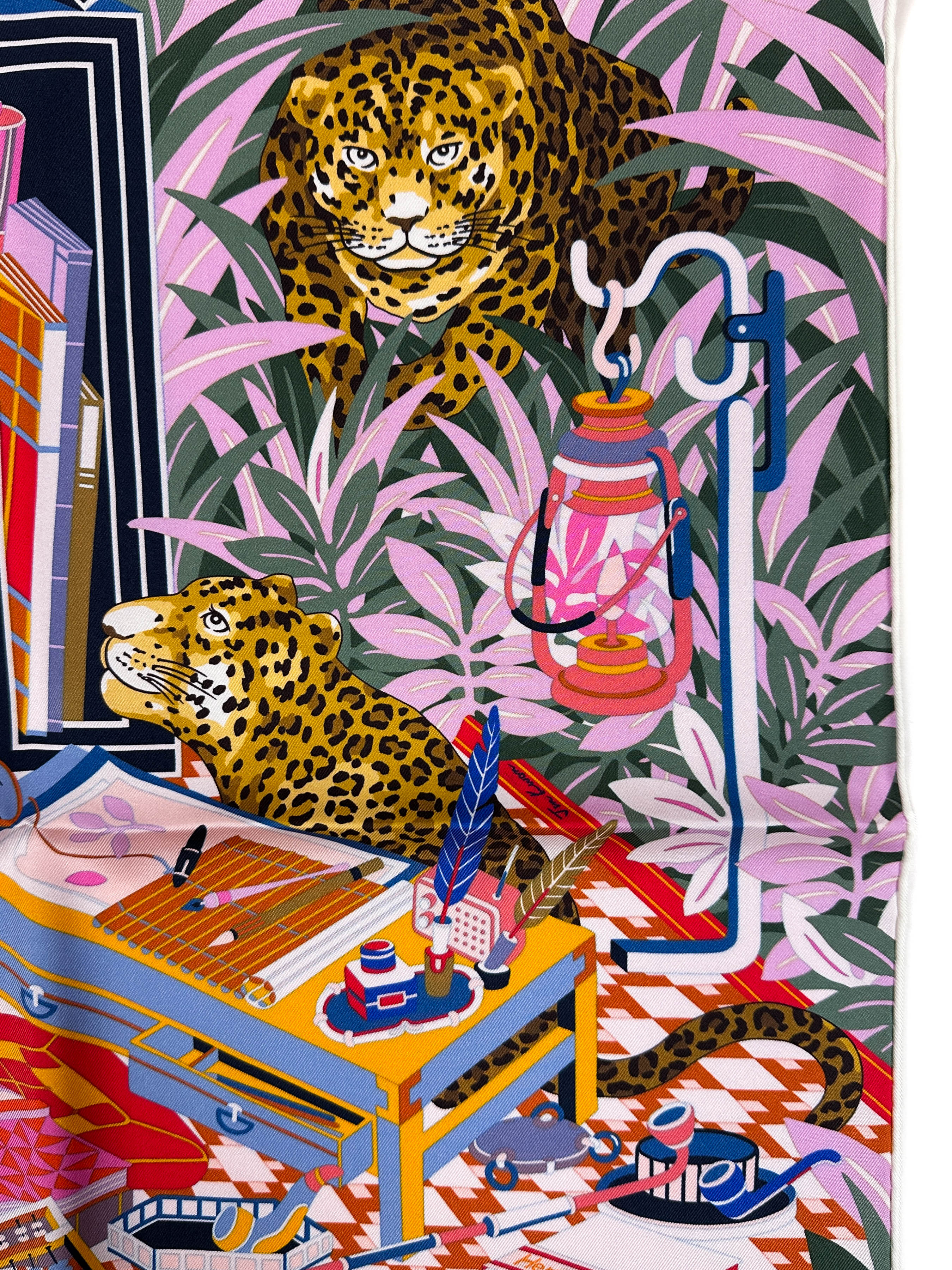 Hermès Douze Leopards Double Face 90