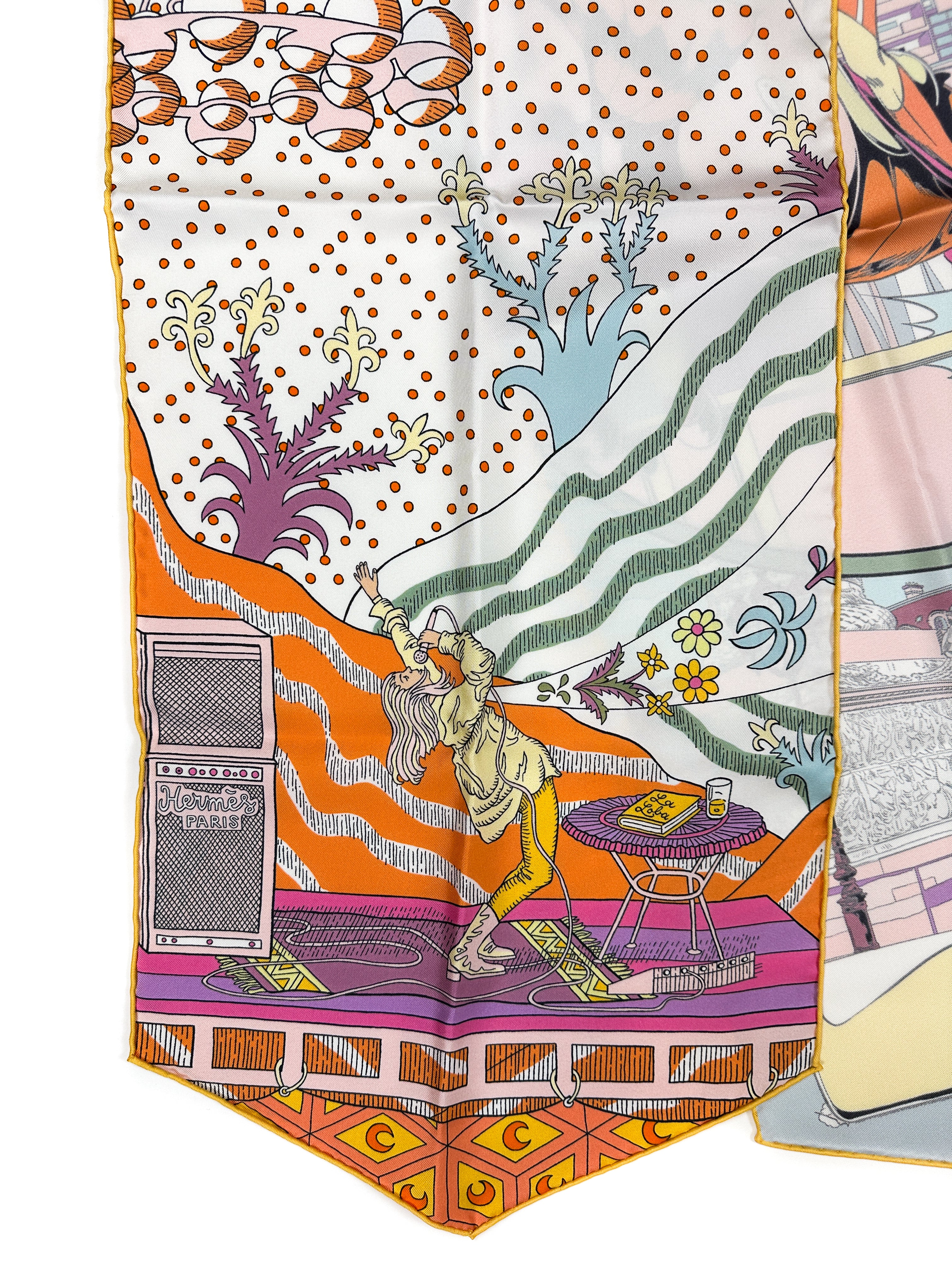 Hermès Le Premier Chant, Wow ! Maxi Twilly