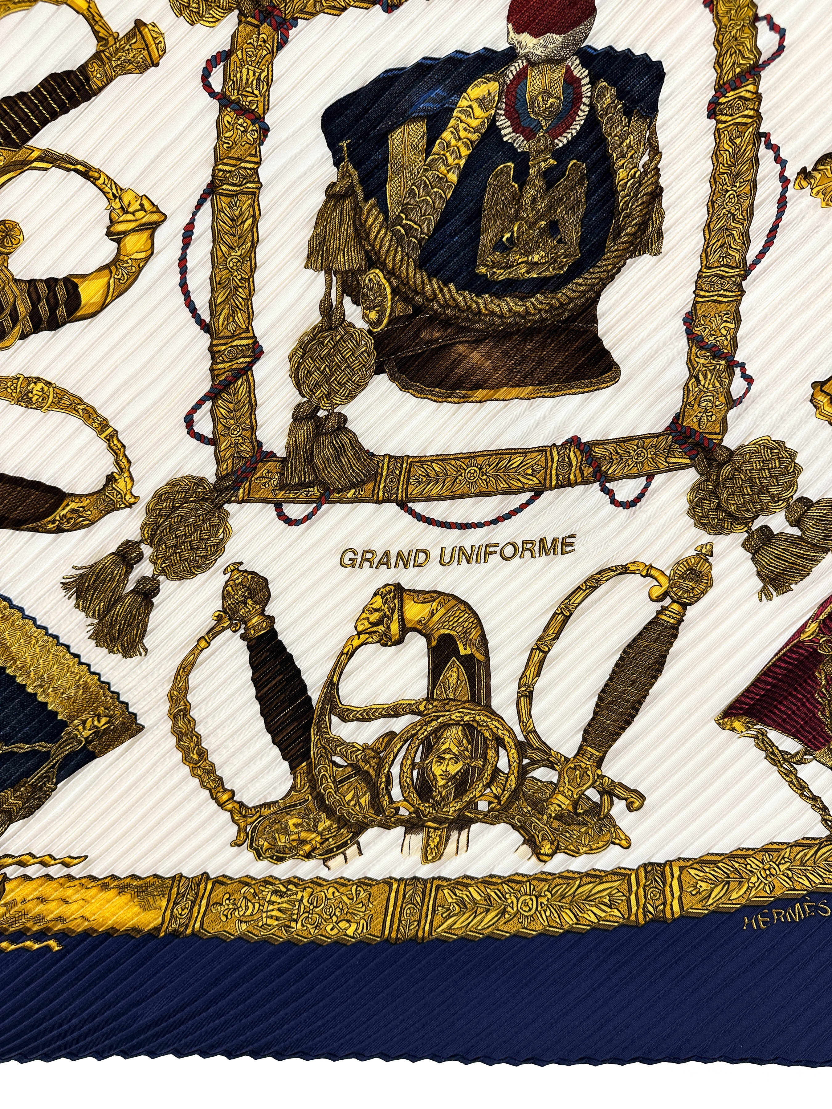 Hermès Grand Uniforme Plissé 90